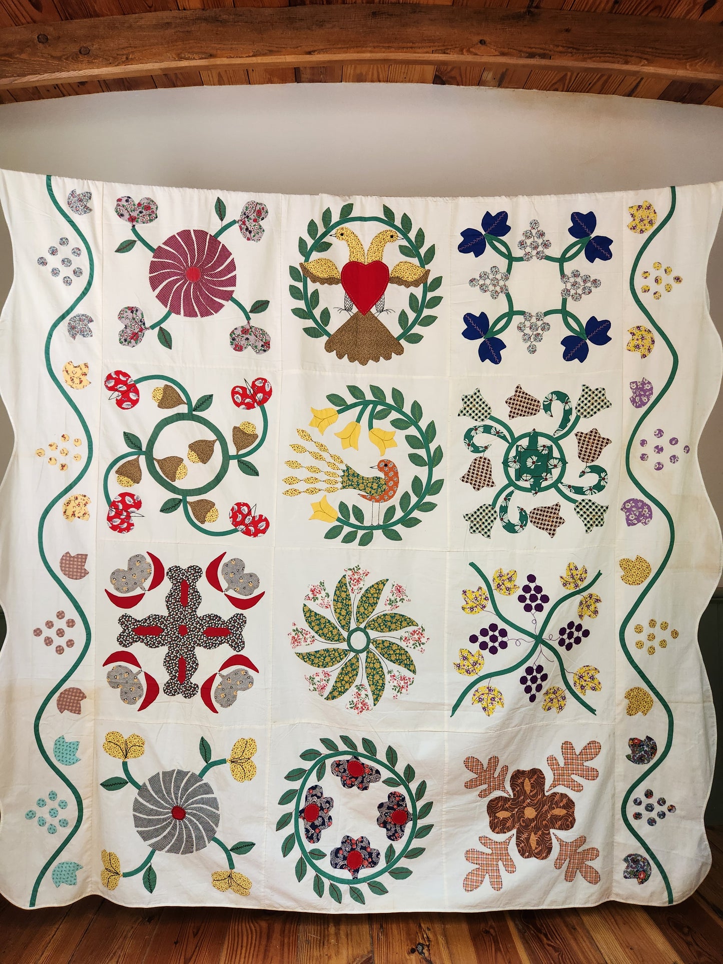 Vintage Hand Stitched Album Coverlet c1950 (B)