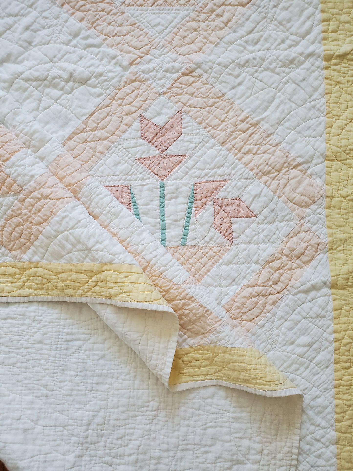 Vintage Lily Quilt 1929