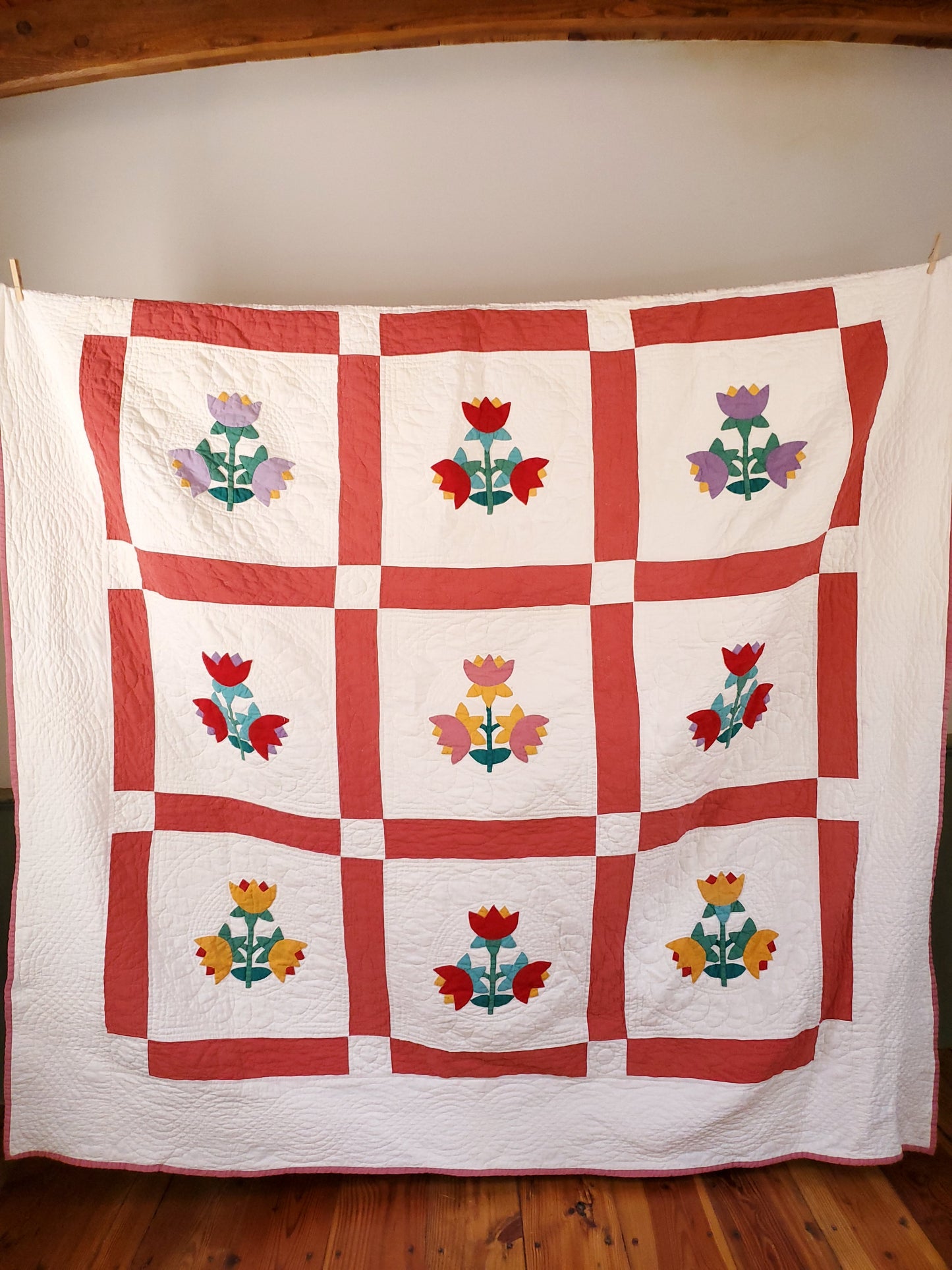 Vintage Tulip Quilt