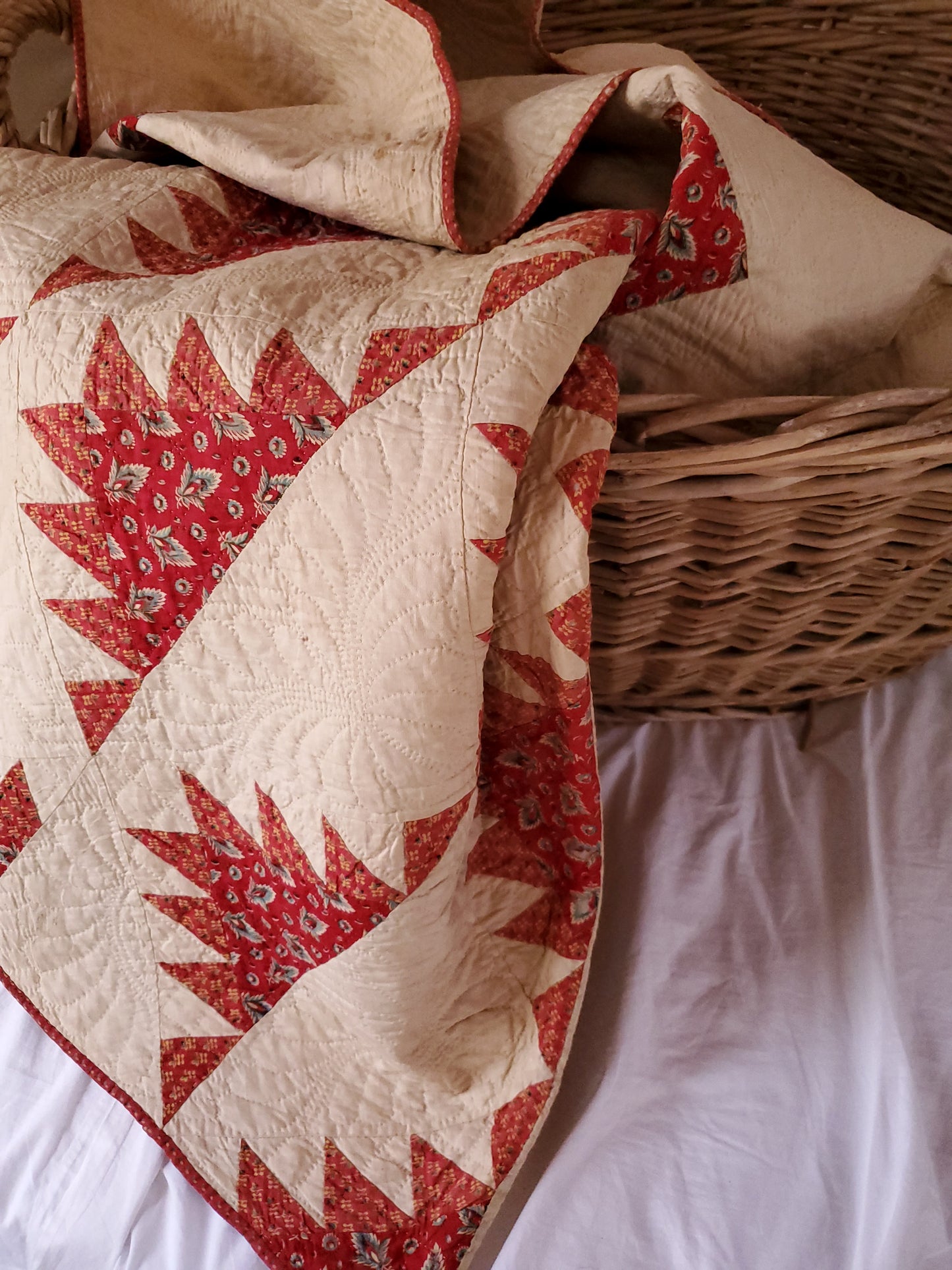 Mid 19th Century Red and White Antique Delectable Mountain Quilt