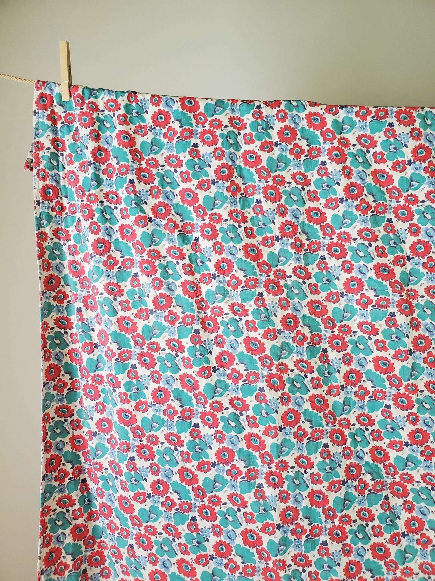 Vintage Whole Cloth Summer Quilt