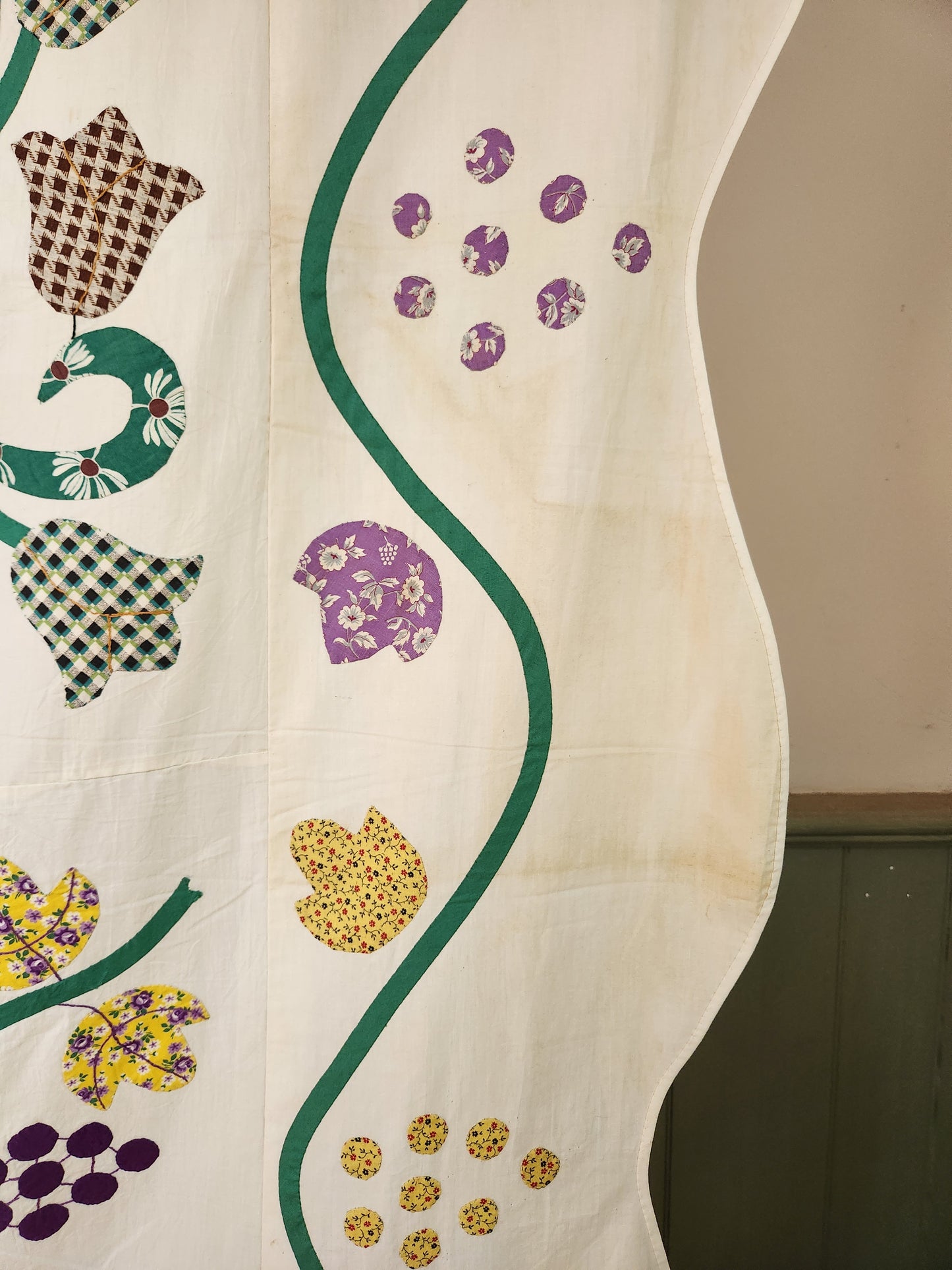 Vintage Hand Stitched Album Coverlet c1950 (B)