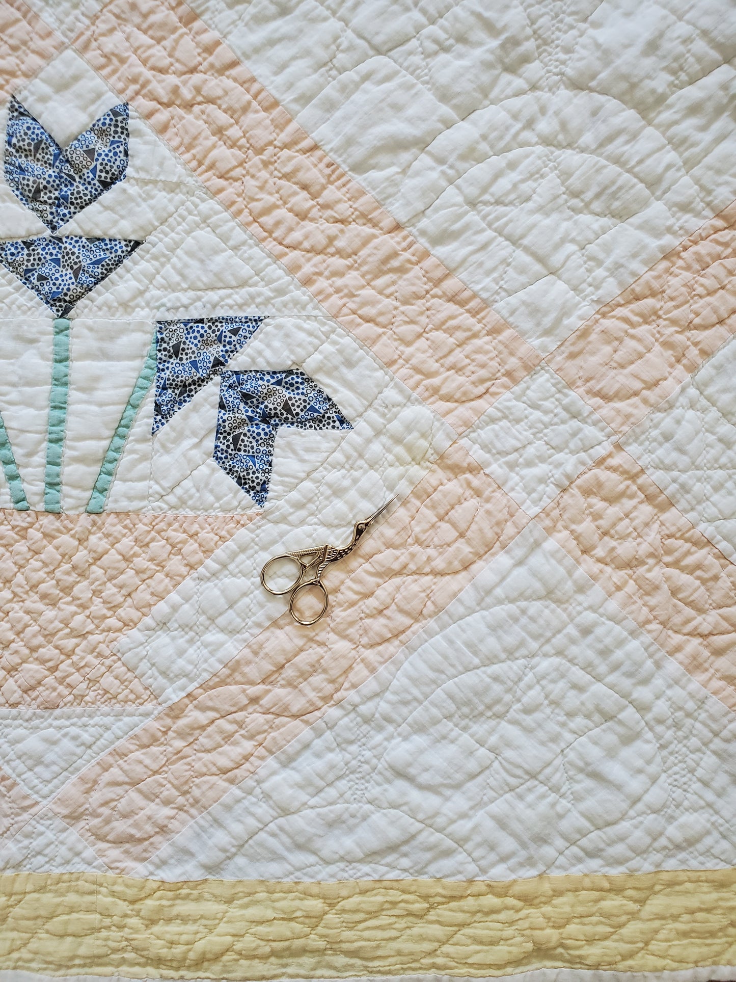 Vintage Lily Quilt 1929