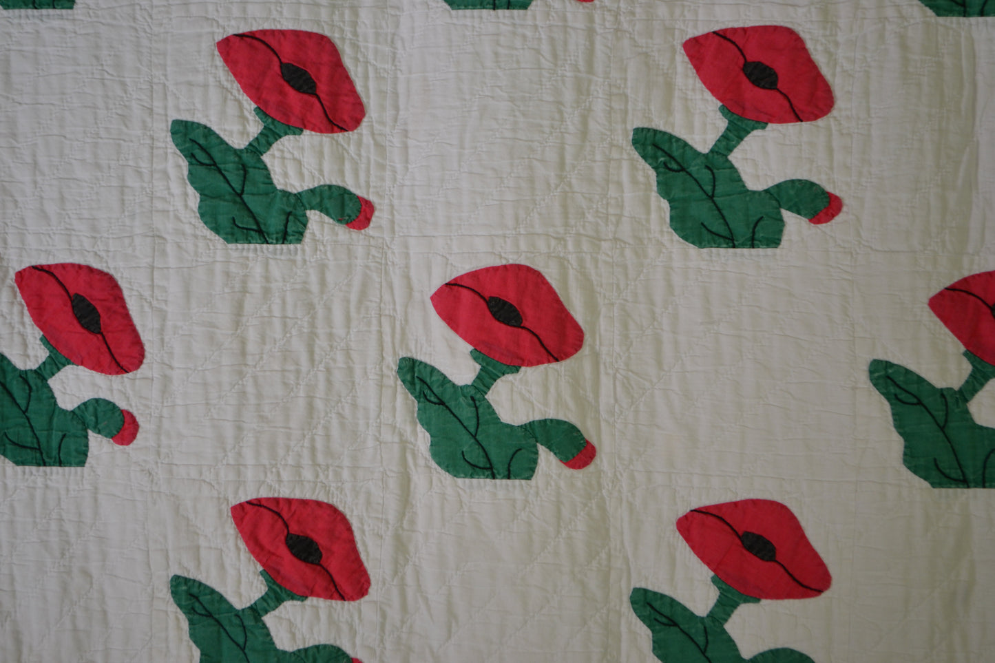 Vintage Poppy Applique Quilt ca 1940