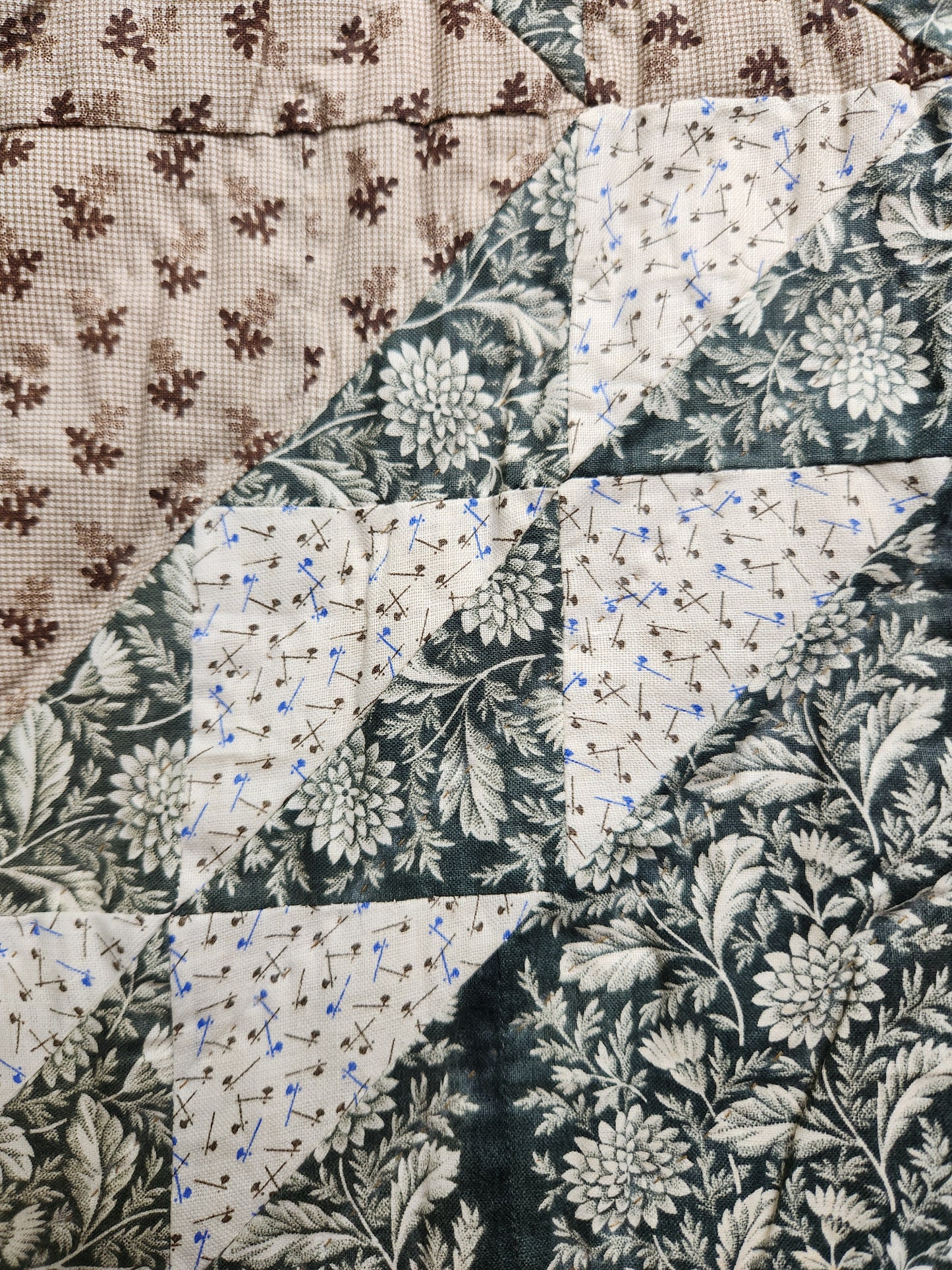 Mint Condition 19th Century Patchwork Quilt