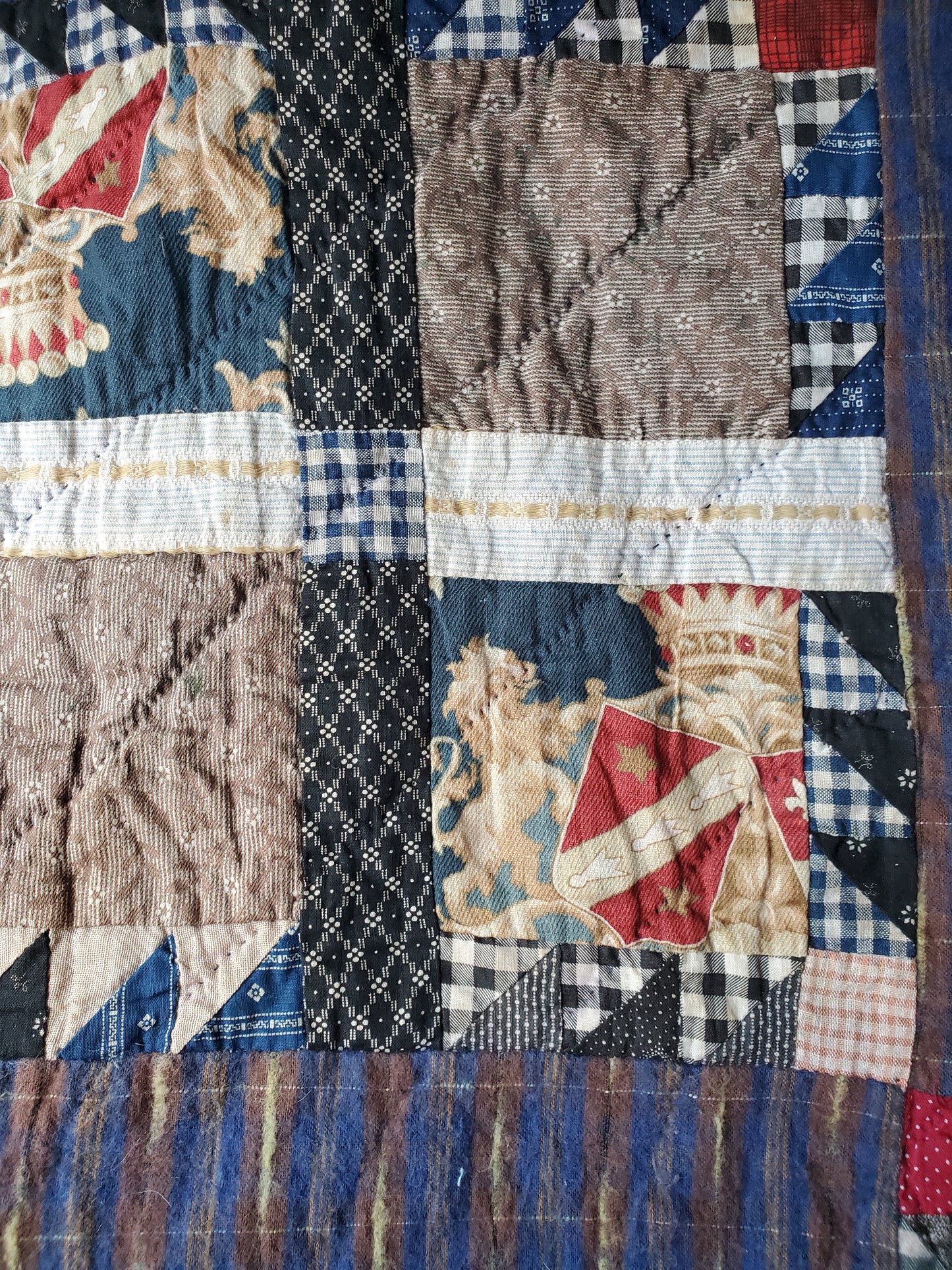 Antique Lion Coat of Arms, Heraldic Crest Block Flannel Quilt, ca 1900