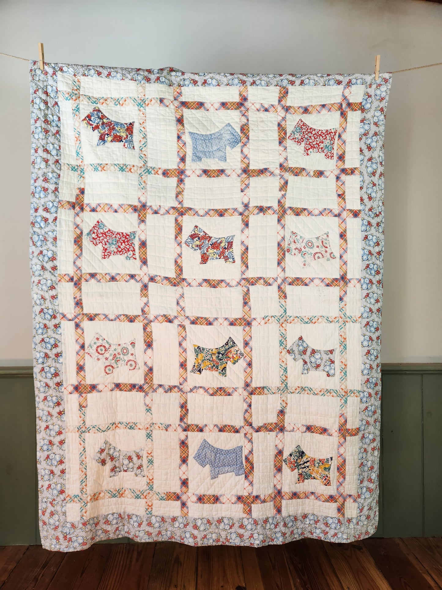 Vintage Feed Sack Scottie Quilt c1930