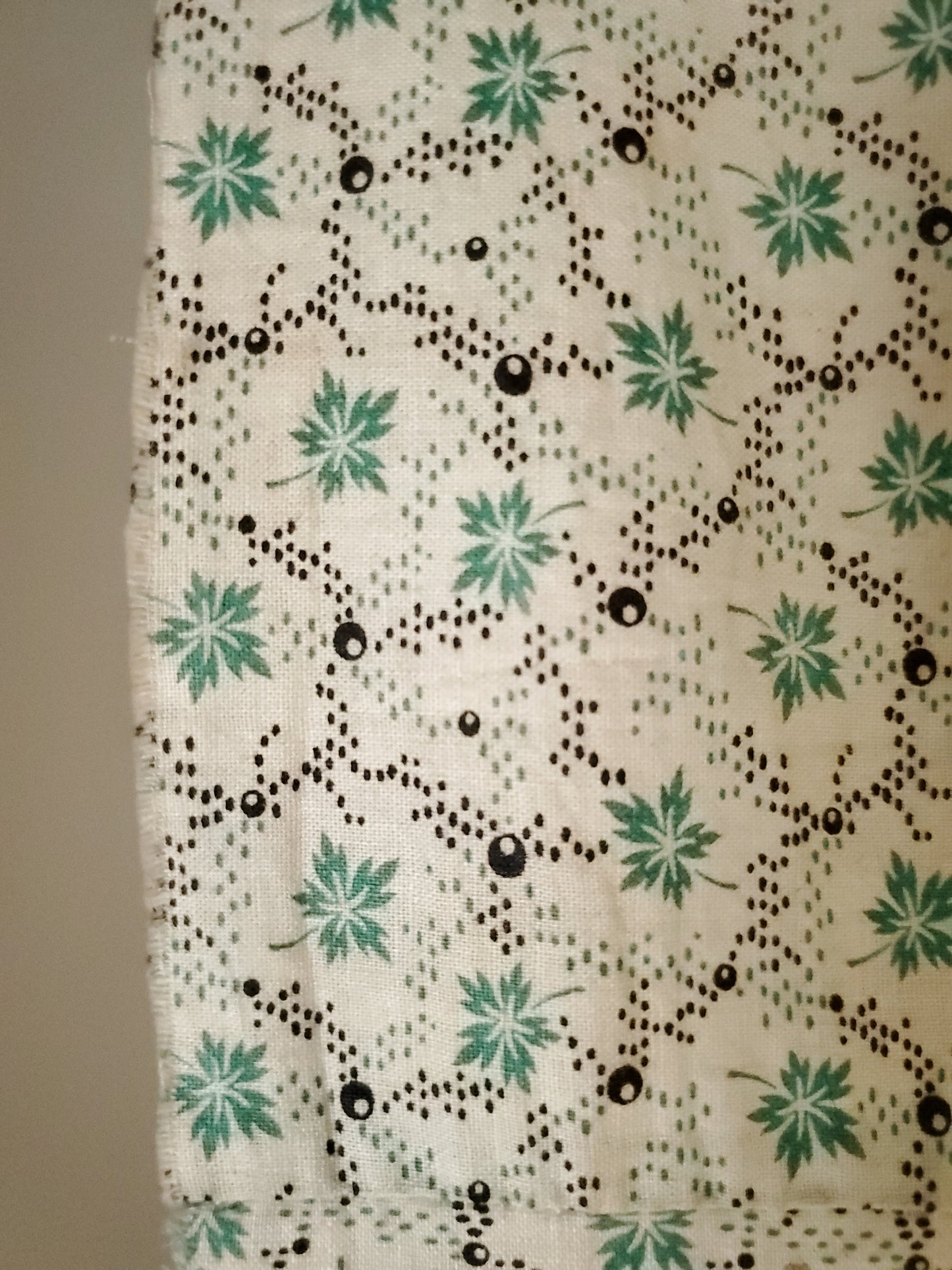 Hand Pieced Antique Log Cabin Quilt Top, ca 1880