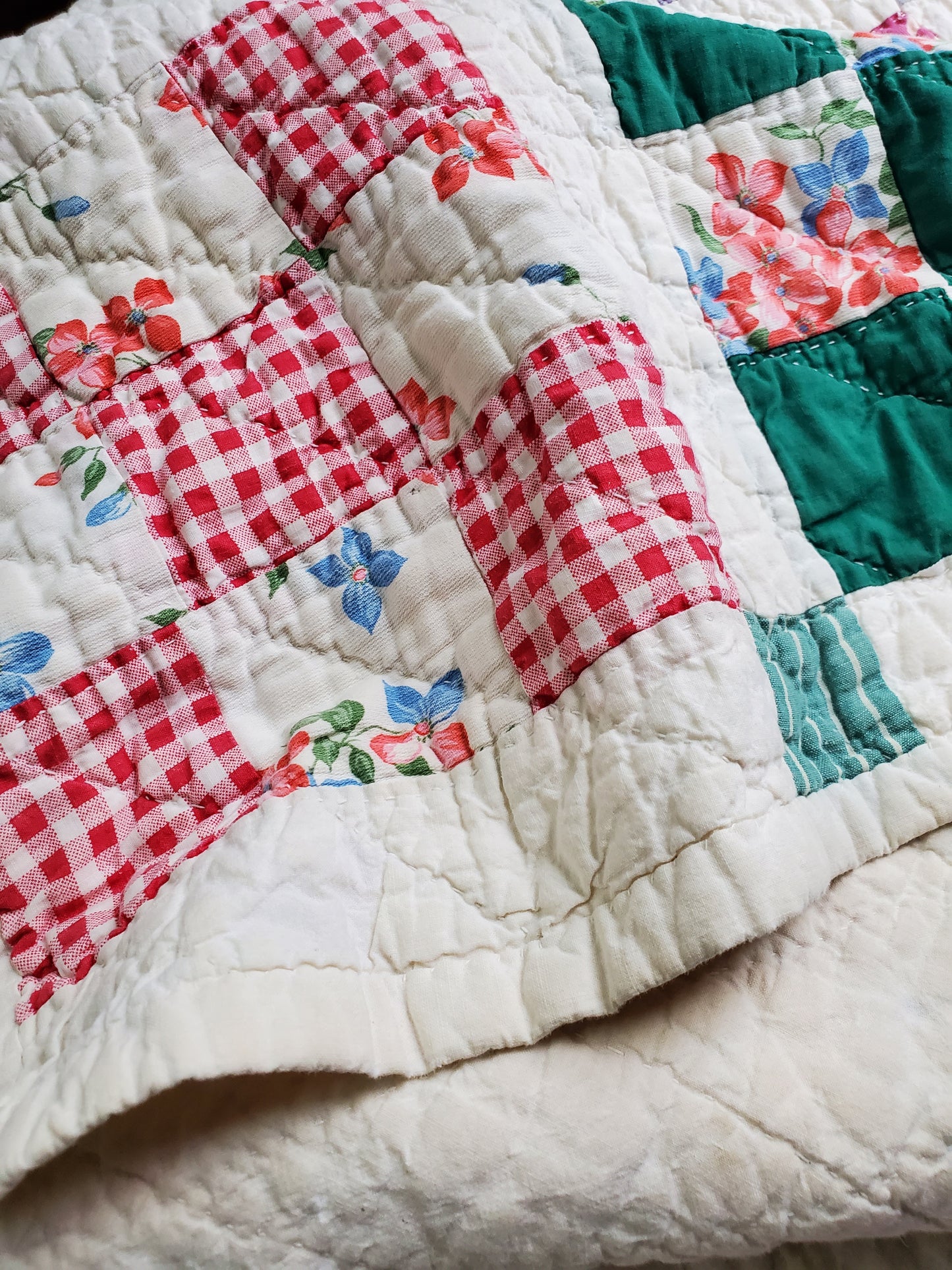 Vintage 9 Patch Feed Sack Quilt, ca 1940