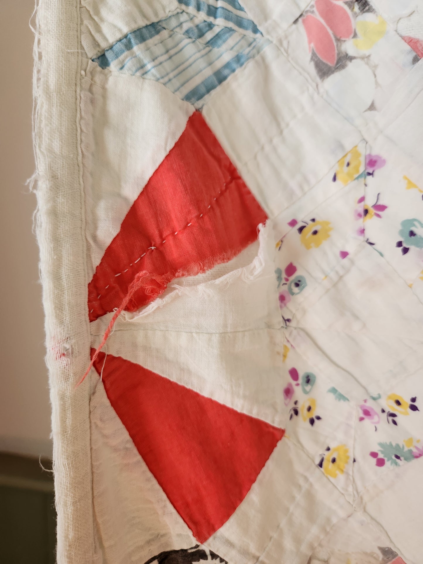 Vintage Pinwheel Picnic Quilt c1940