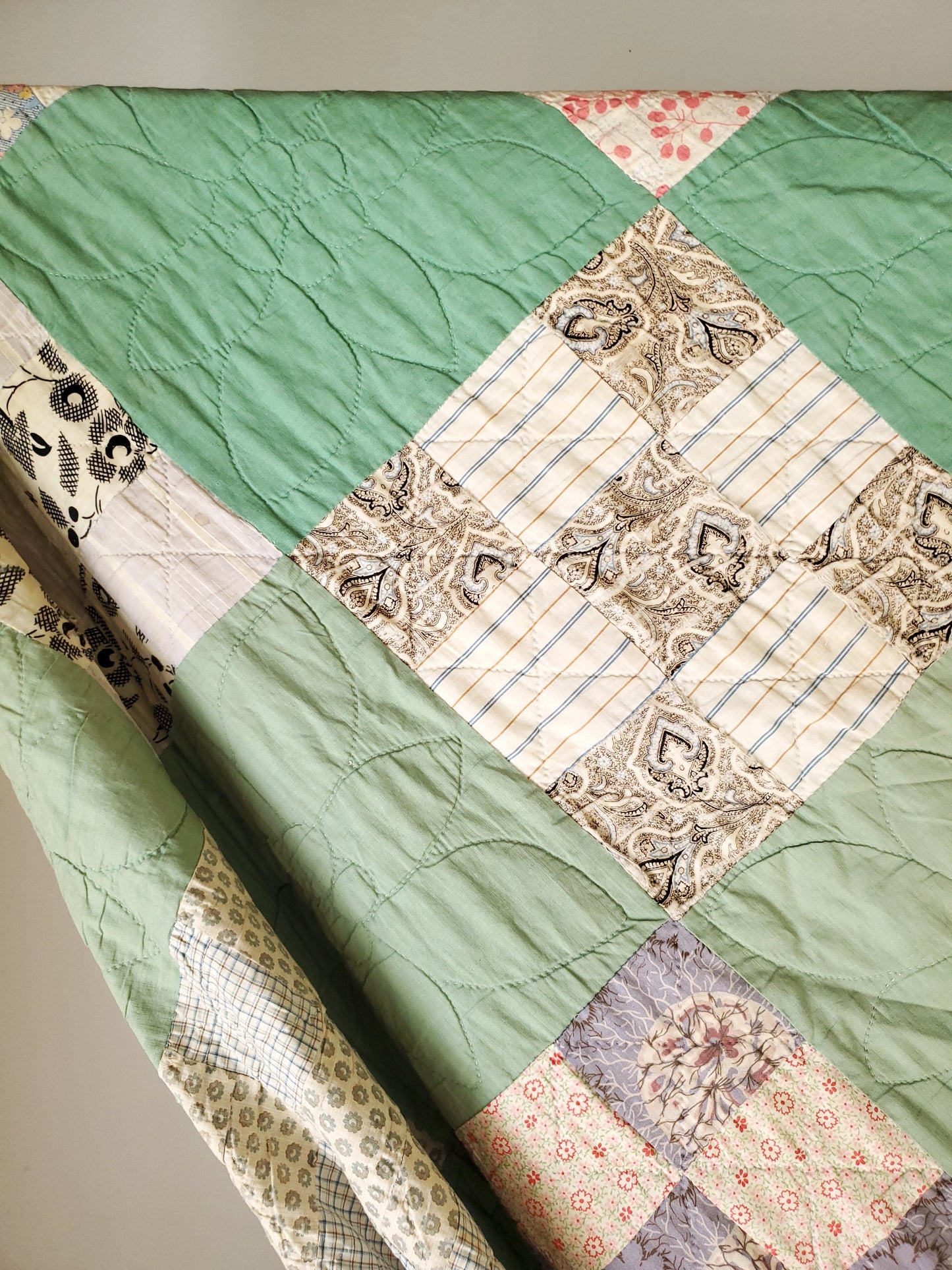Vintage 9 Patch Quilt ca 1930