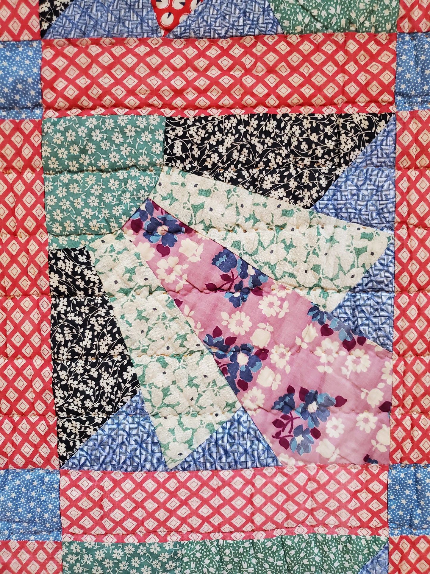 Vintage Feed Sack Fan Quilt, ca 1930