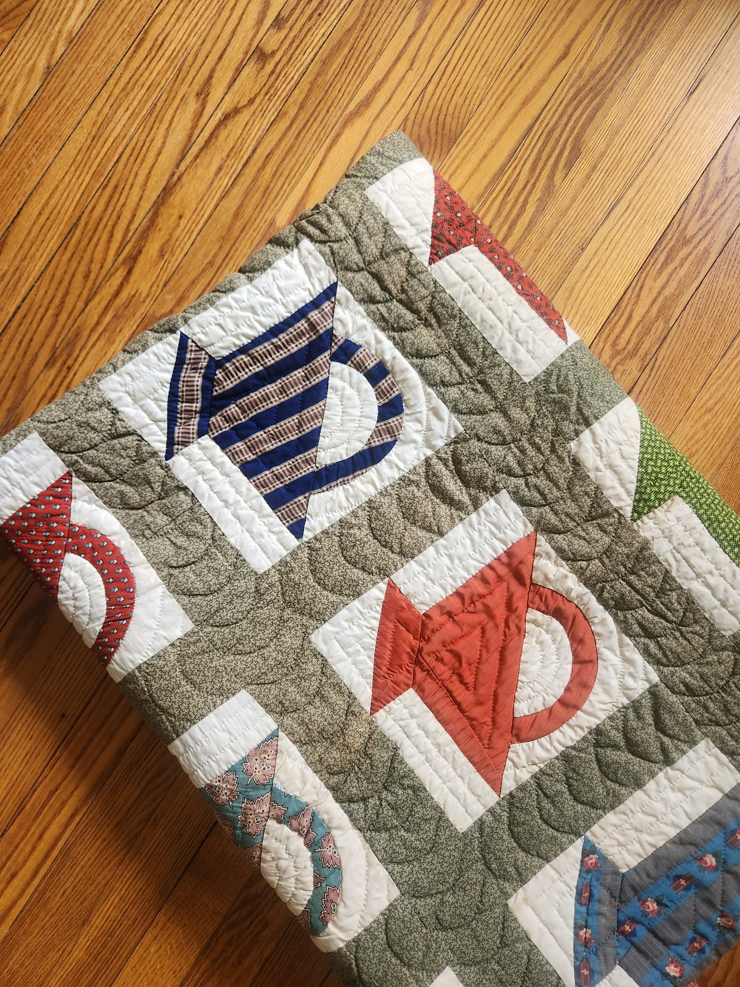 Antique 19th Century Baskets Quilt