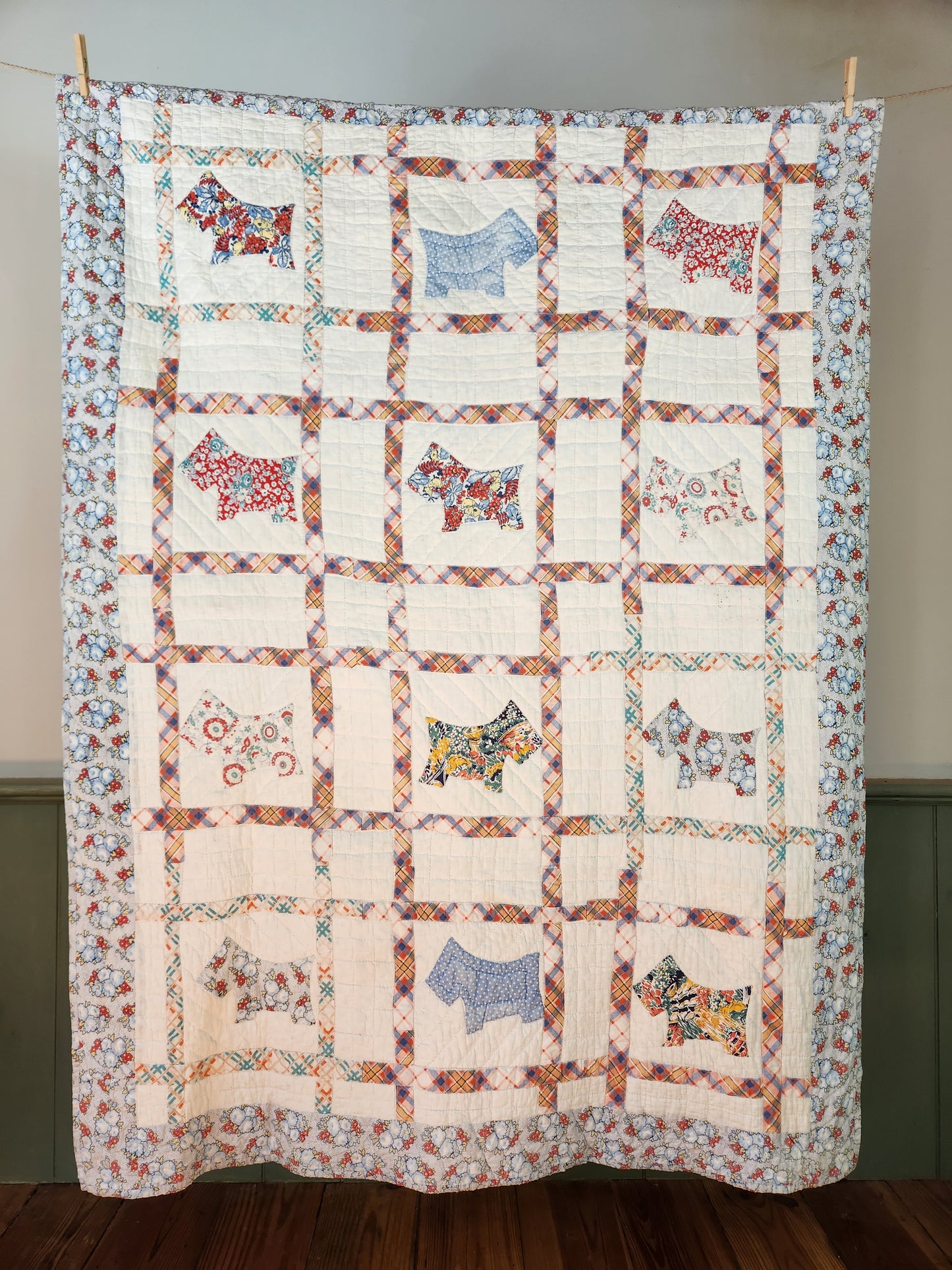Vintage Feed Sack Scottie Quilt c1930