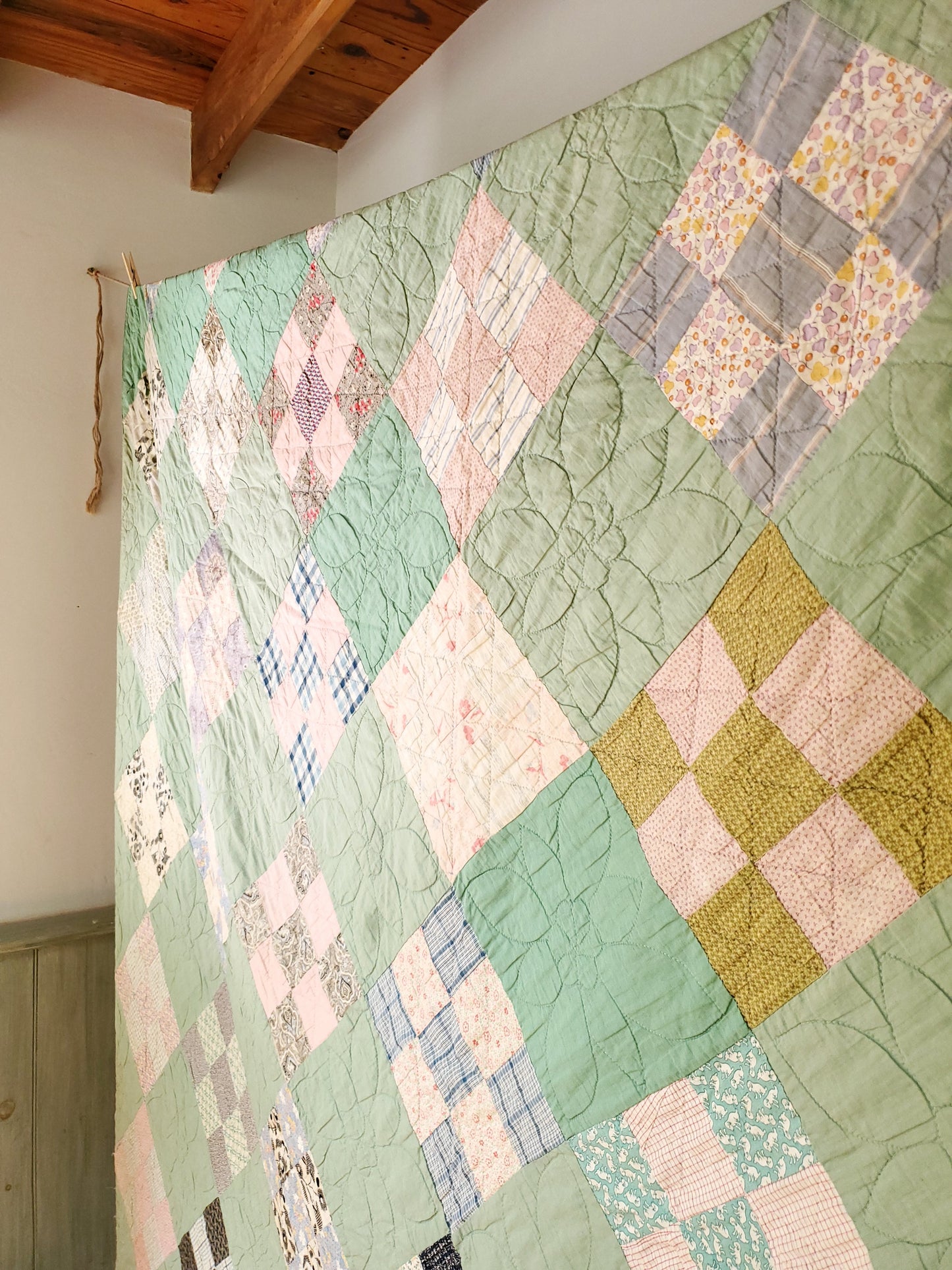 Vintage 9 Patch Quilt ca 1930