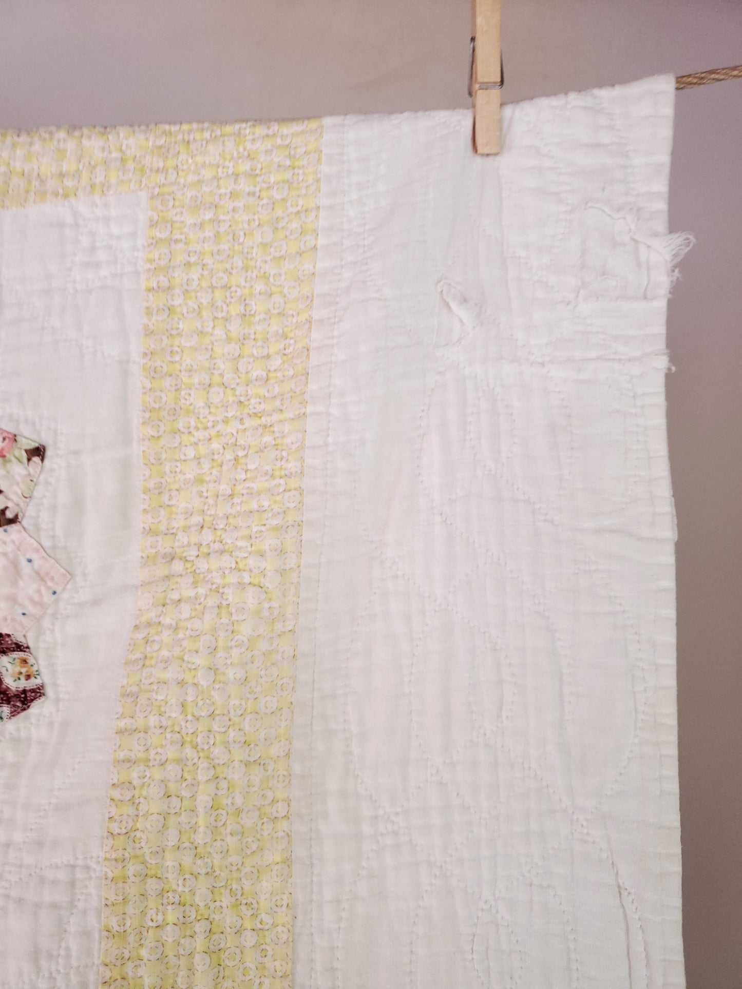 Dresden Plate Vintage Quilt ca 1930
