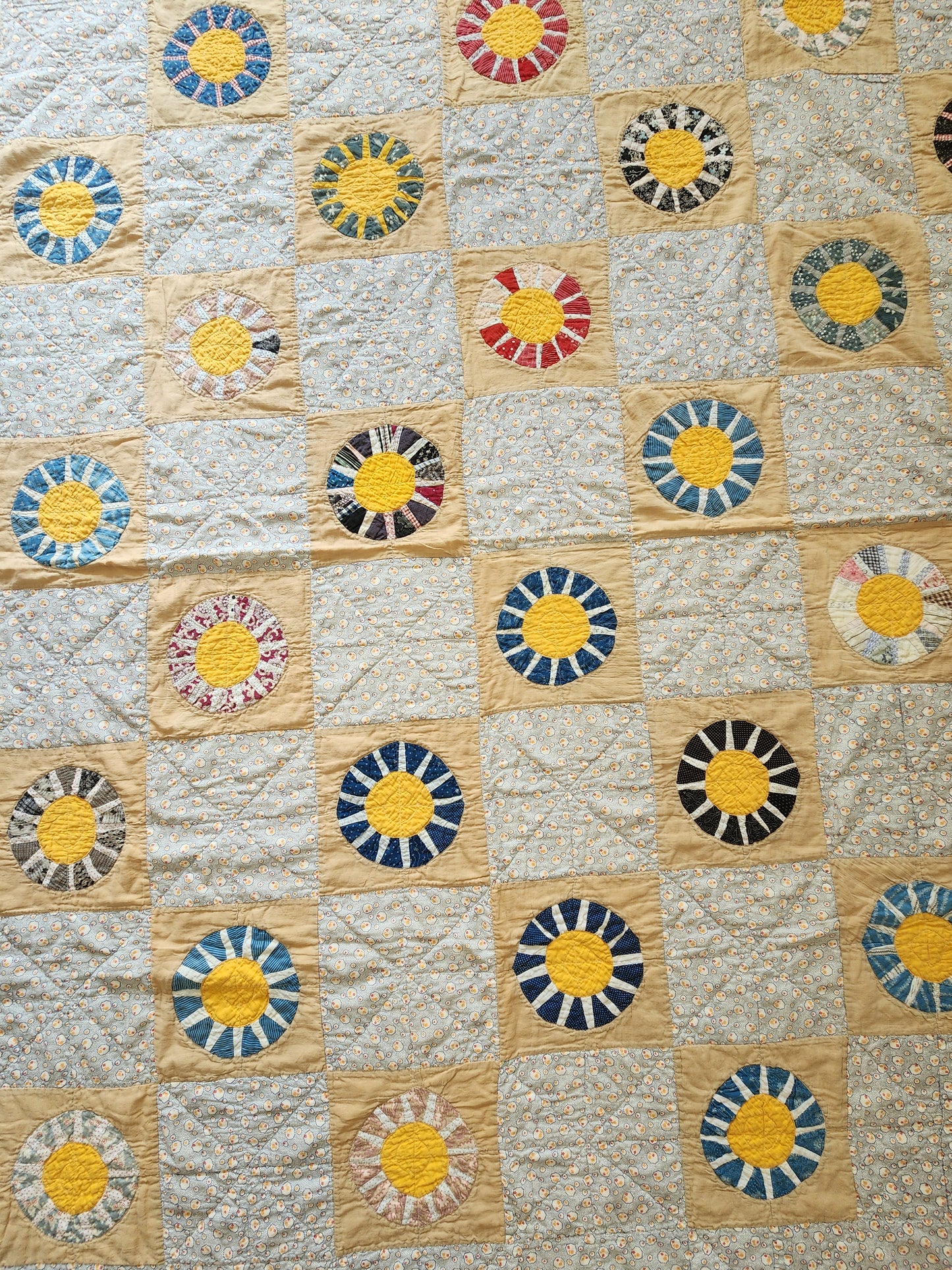 Vintage Wagon Wheel Quilt