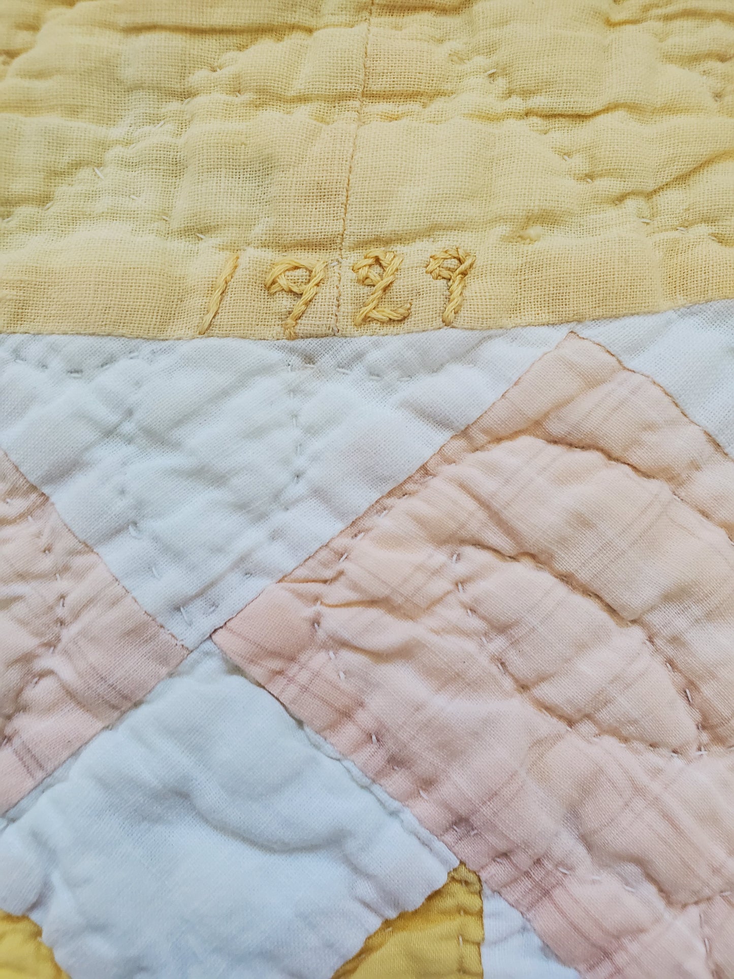 Vintage Lily Quilt 1929