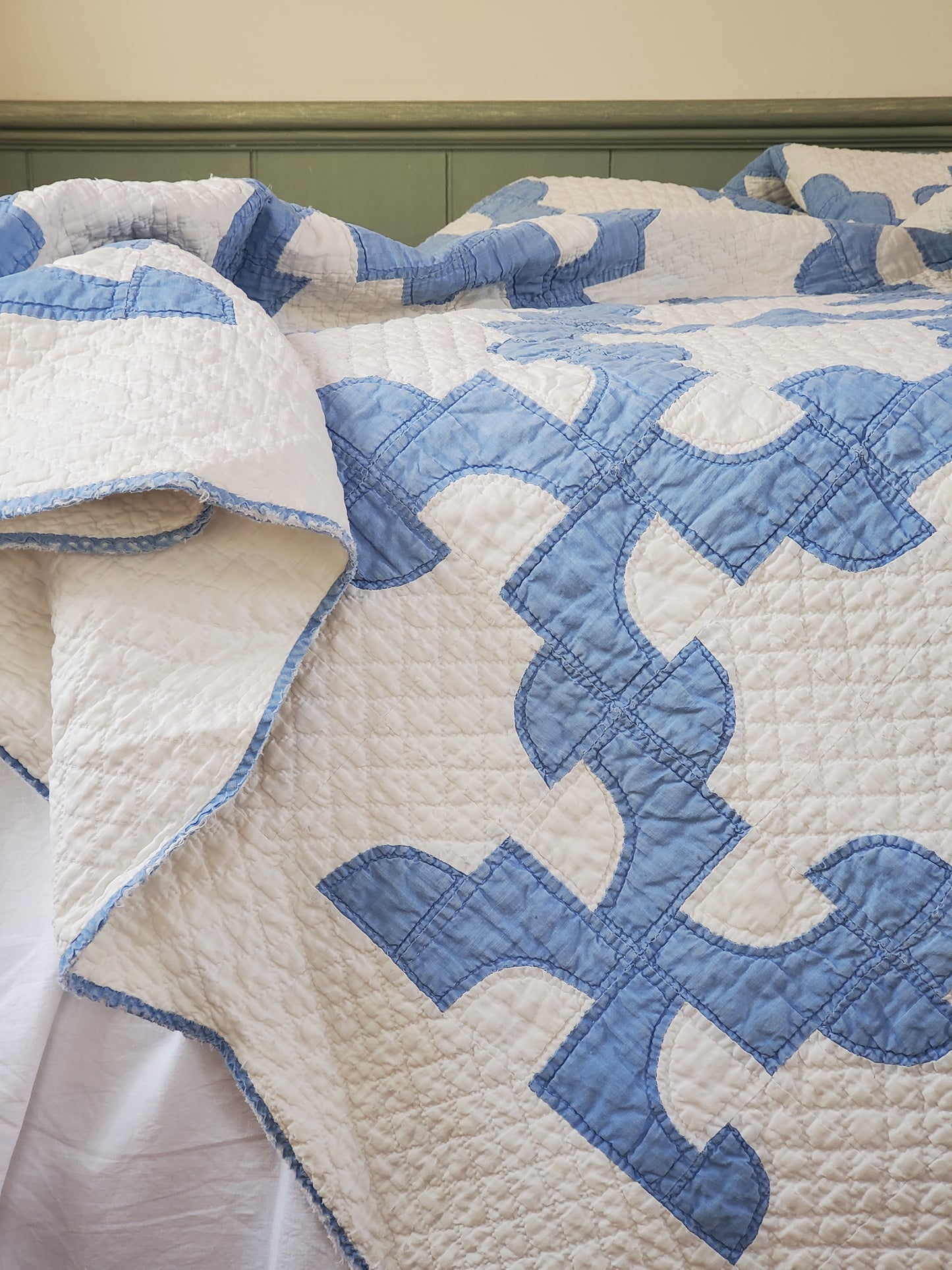 Blue & White Drunkard's Path Vintage Quilt