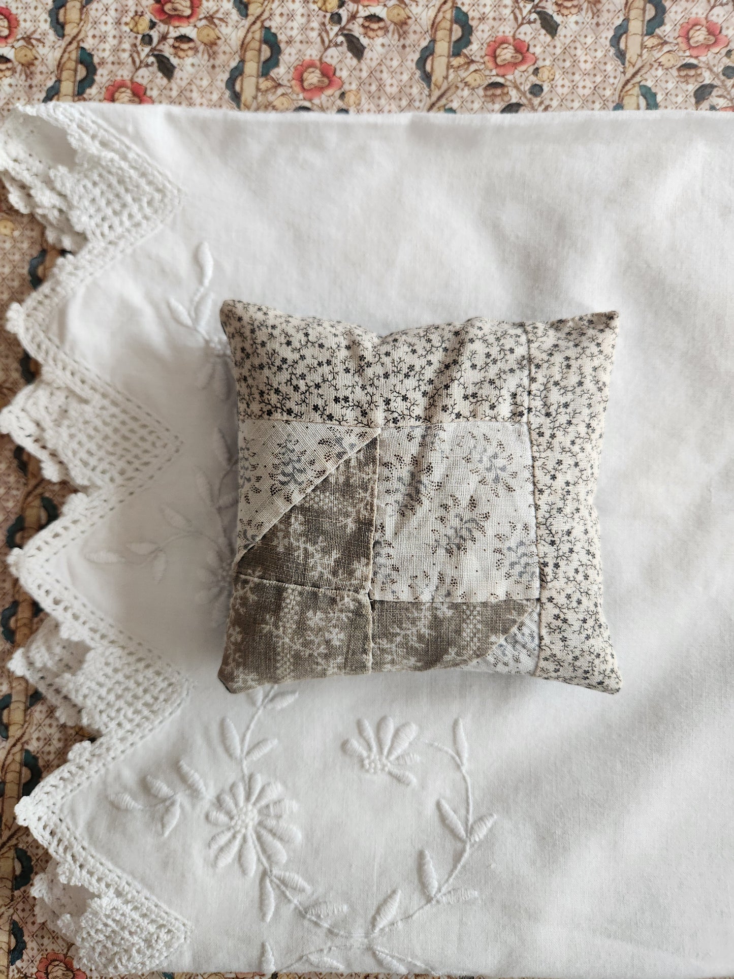 Antique Quilt Block Lavender Sachet