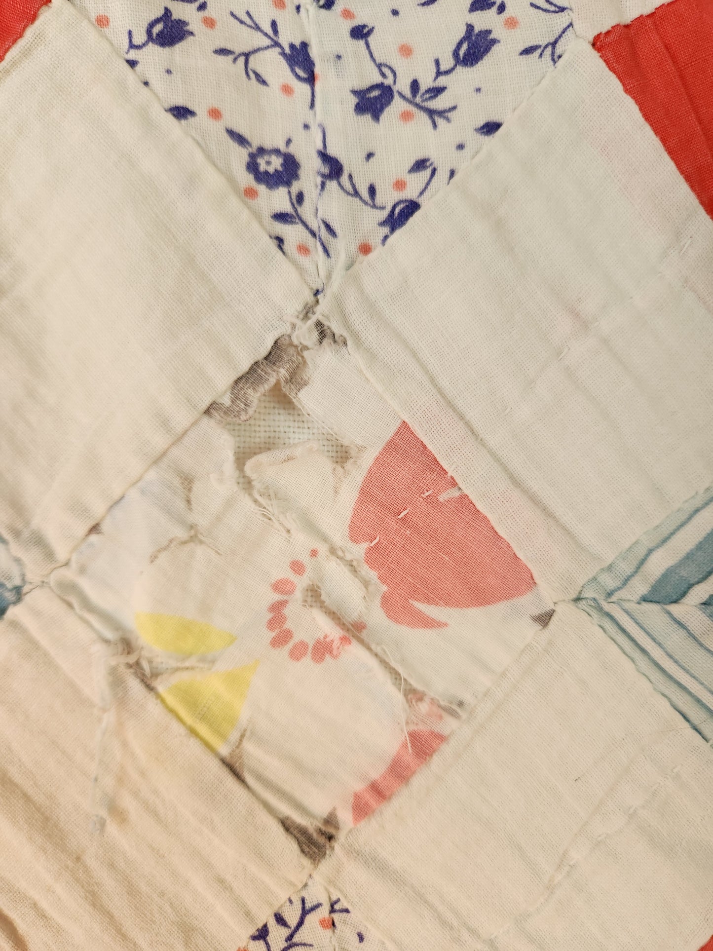 Vintage Pinwheel Picnic Quilt c1940