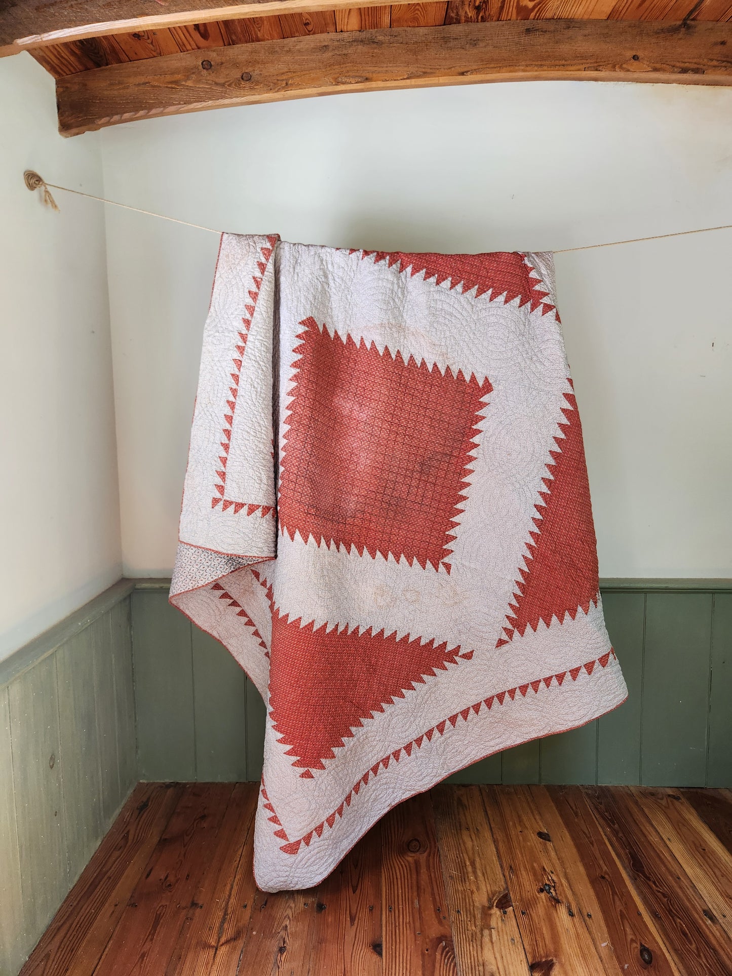 Antique Sawtooth Quilt