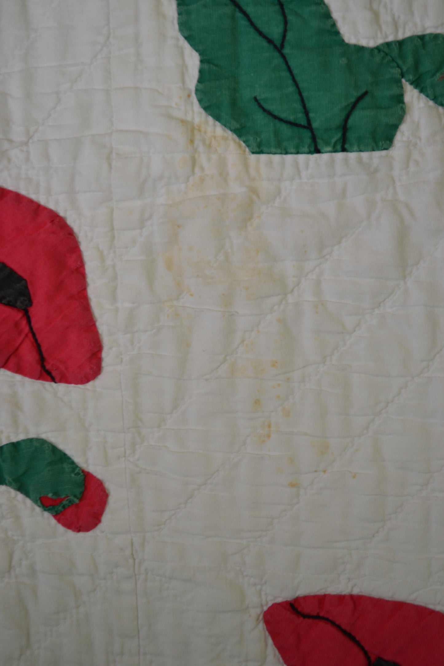 Vintage Poppy Applique Quilt ca 1940