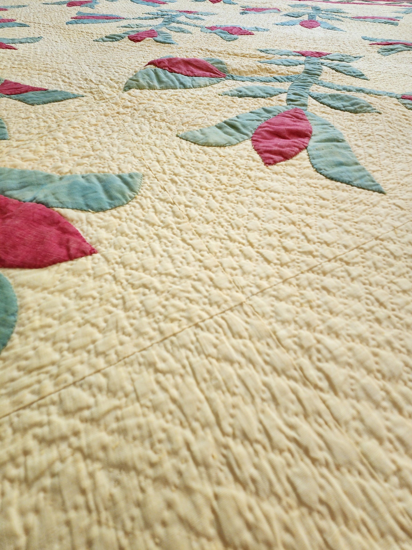 Antique Tulip Quilt