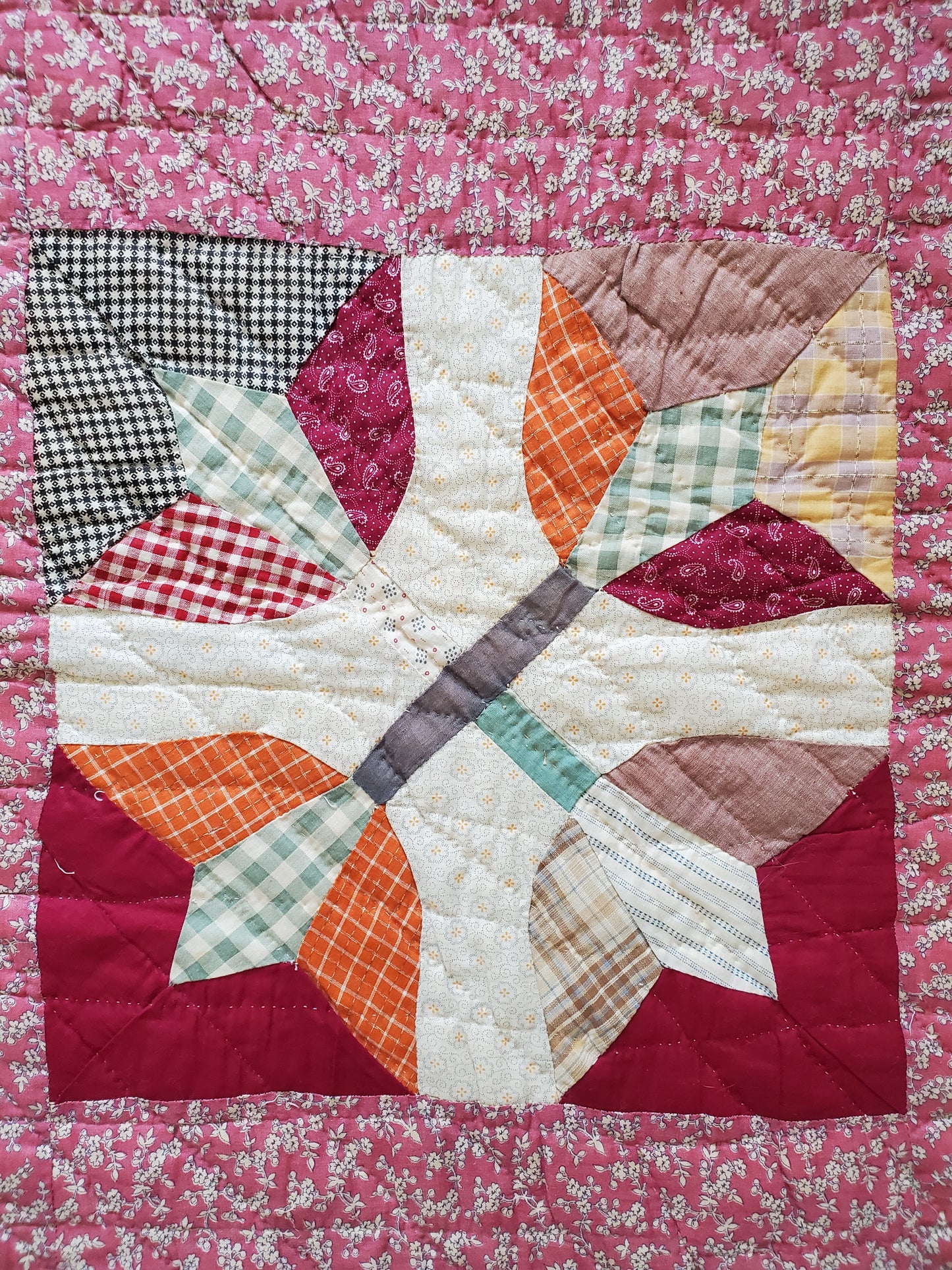 Vintage Patchwork Tulip Quilt ca1940