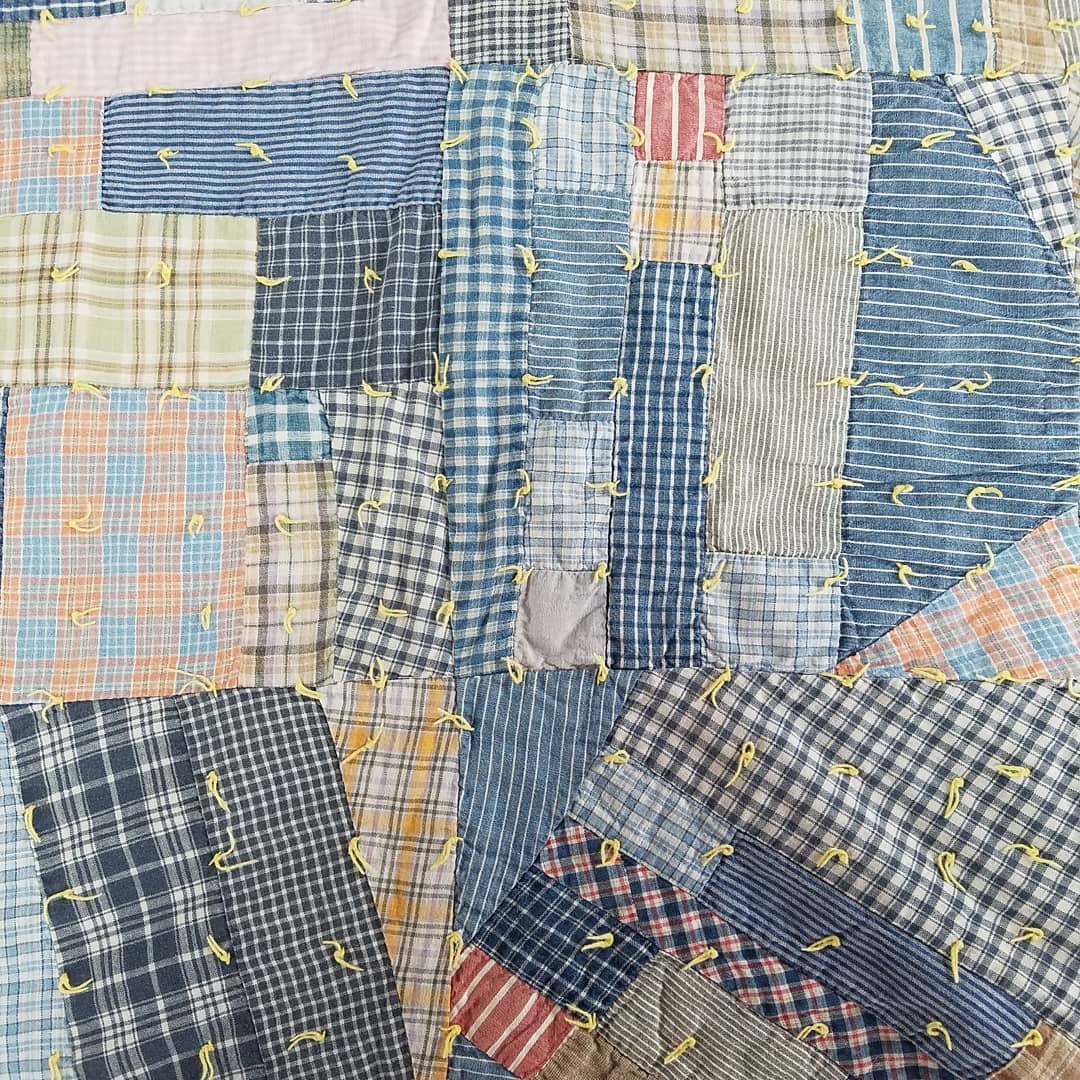 Hand Tied Quilt 3
