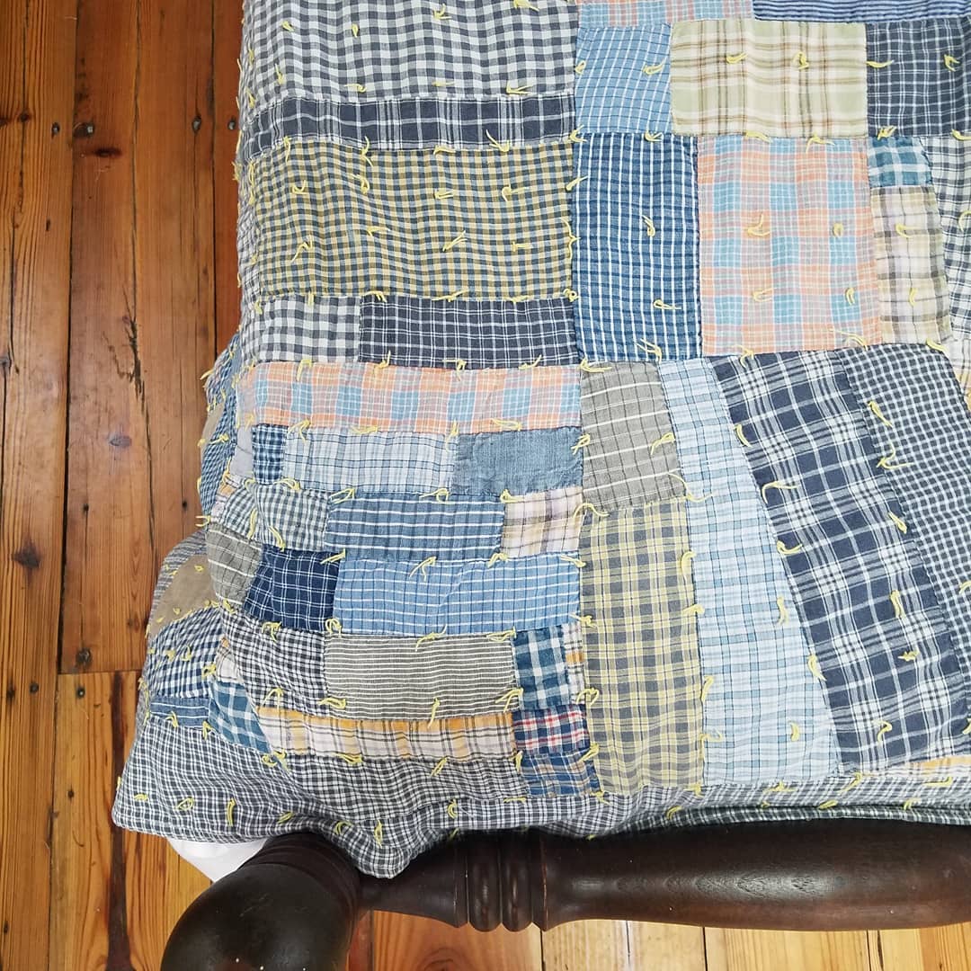 Hand Tied Quilt 3