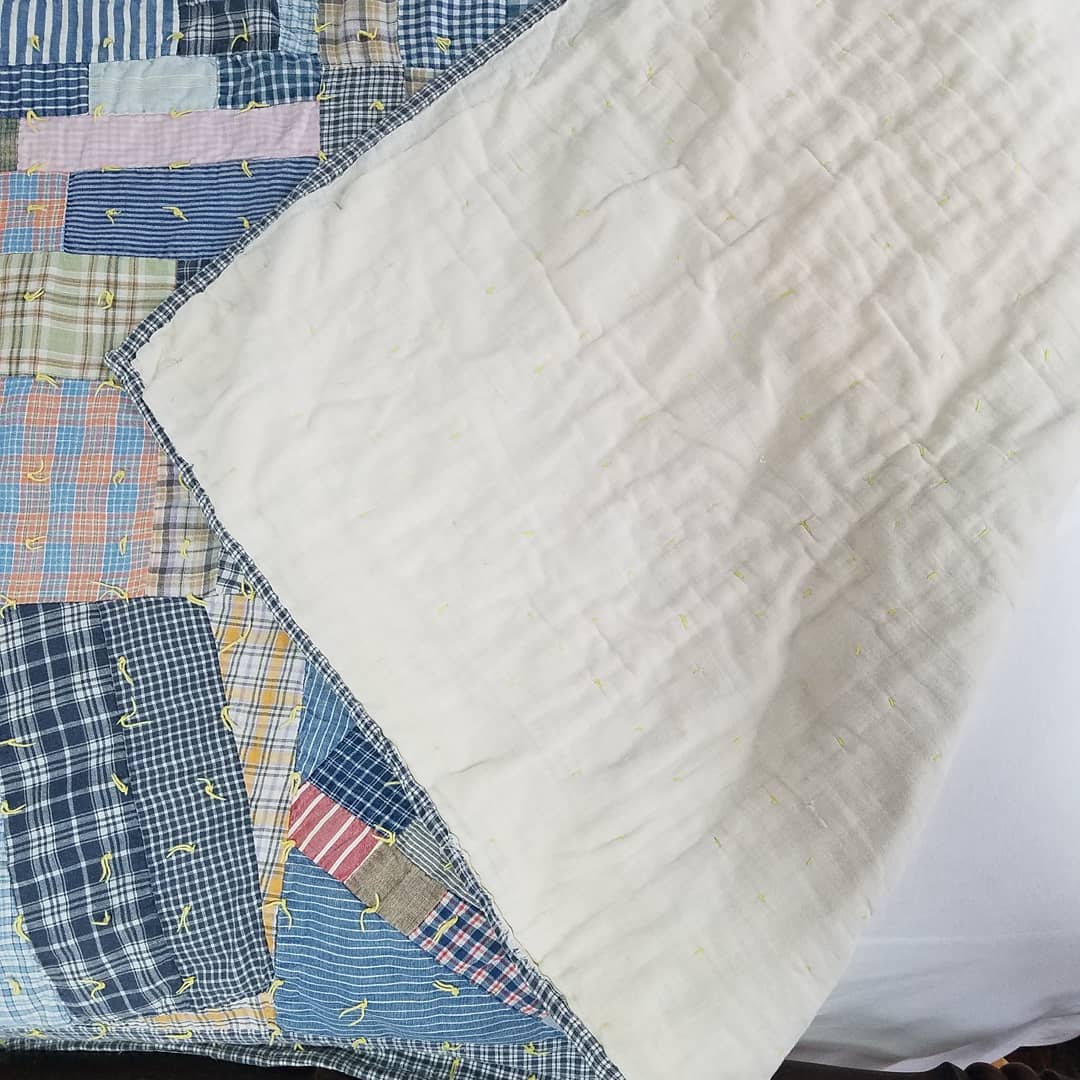 Hand Tied Quilt 3