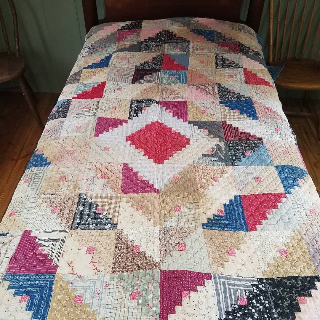 Log Cabin Quilt 3