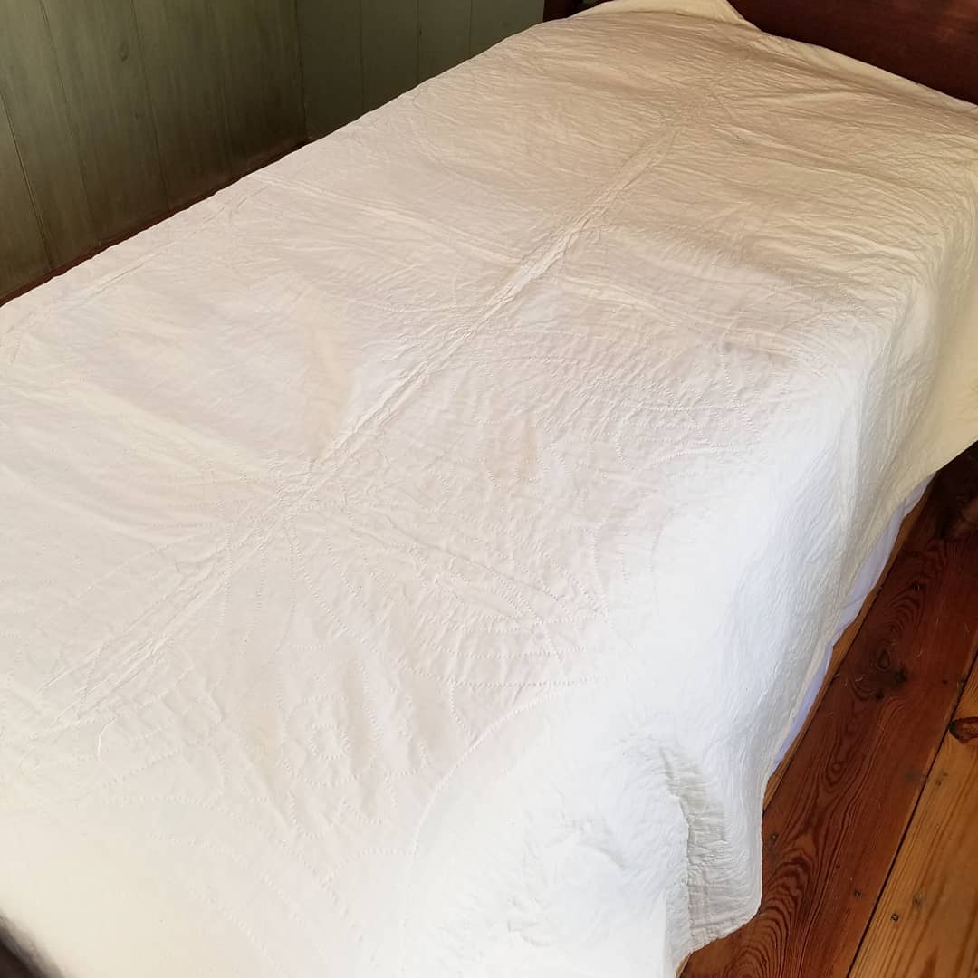 Double Wedding Ring Quilt 5