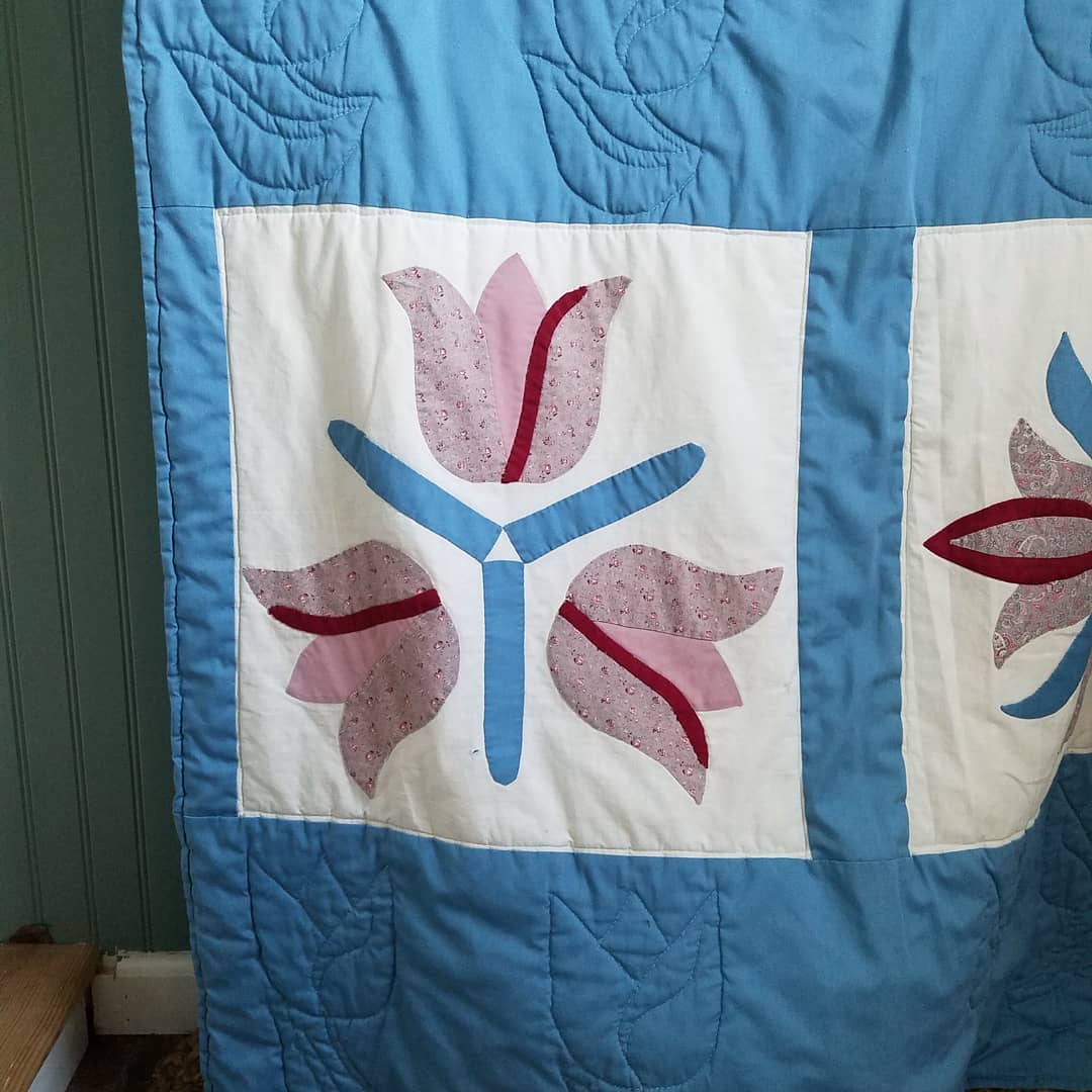Little Tulip Quilt
