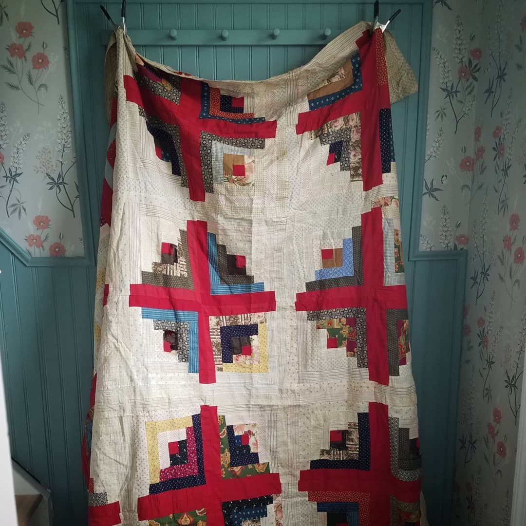 Log Cabin Quilt Top