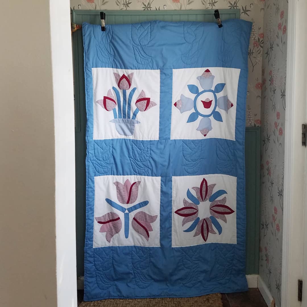 Little Tulip Quilt