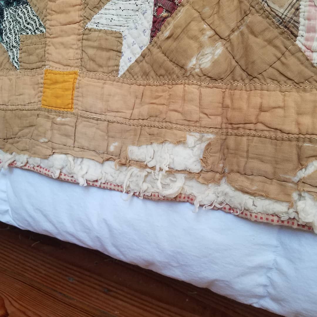 Lazy Daisy Star Quilt