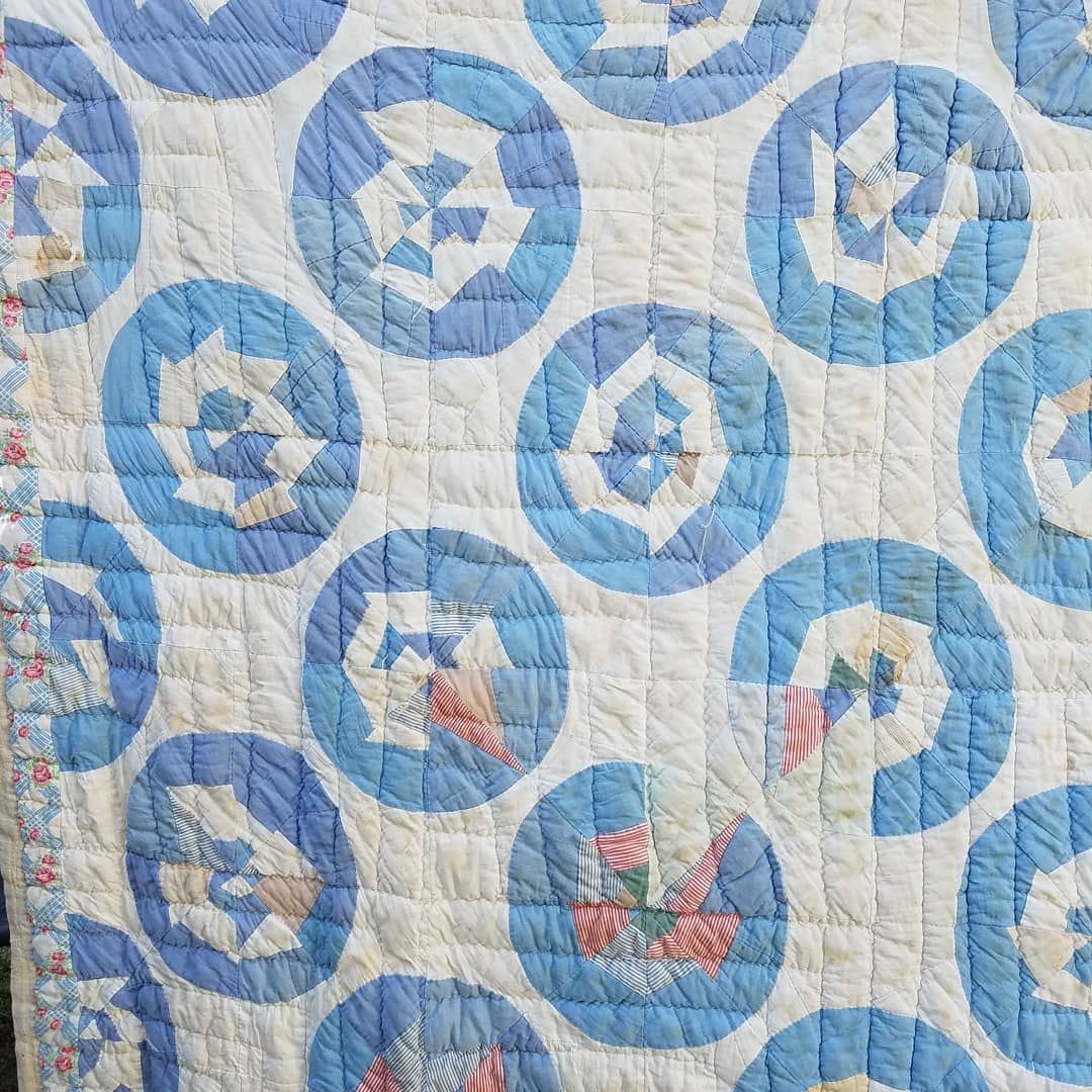 Baby blue Spider Web Quilt