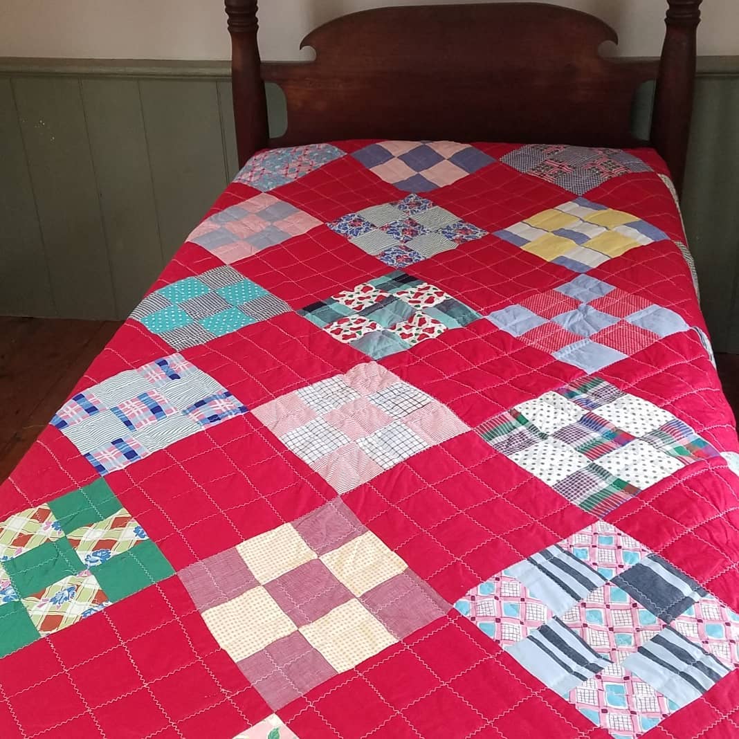 Vintage 9 Patch Quilt