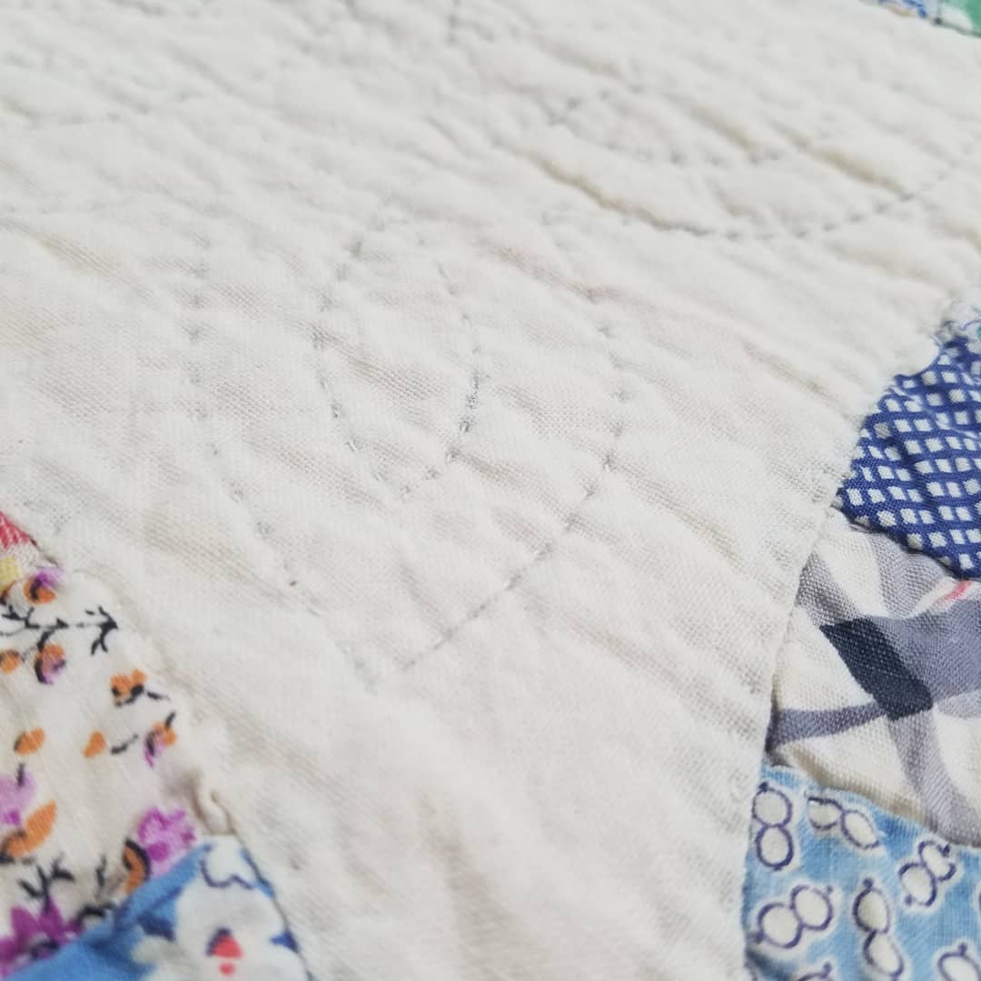 Double Wedding Ring Quilt 4