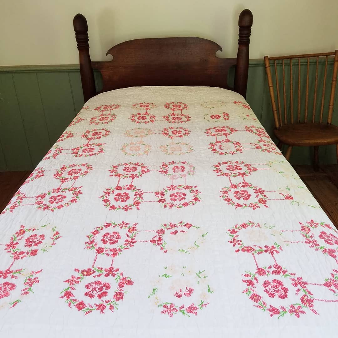 Floral Crosss Stitch Embroidered Quilt