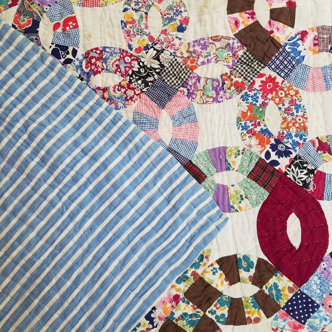Double Wedding Ring Quilt 3