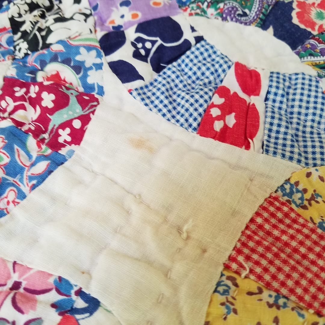 Double Wedding Ring Quilt 3