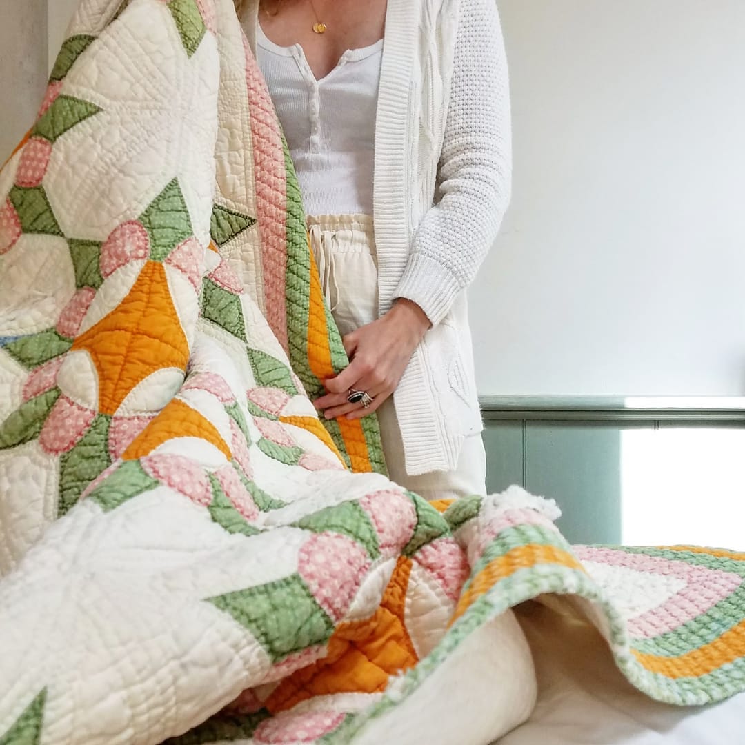 Full Blown Tulip Quilt