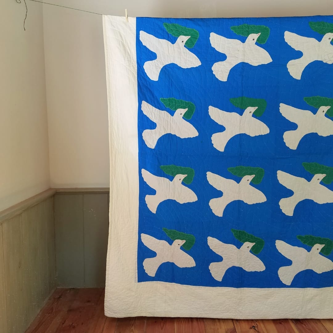 Amazing Doves of Peace Quilt