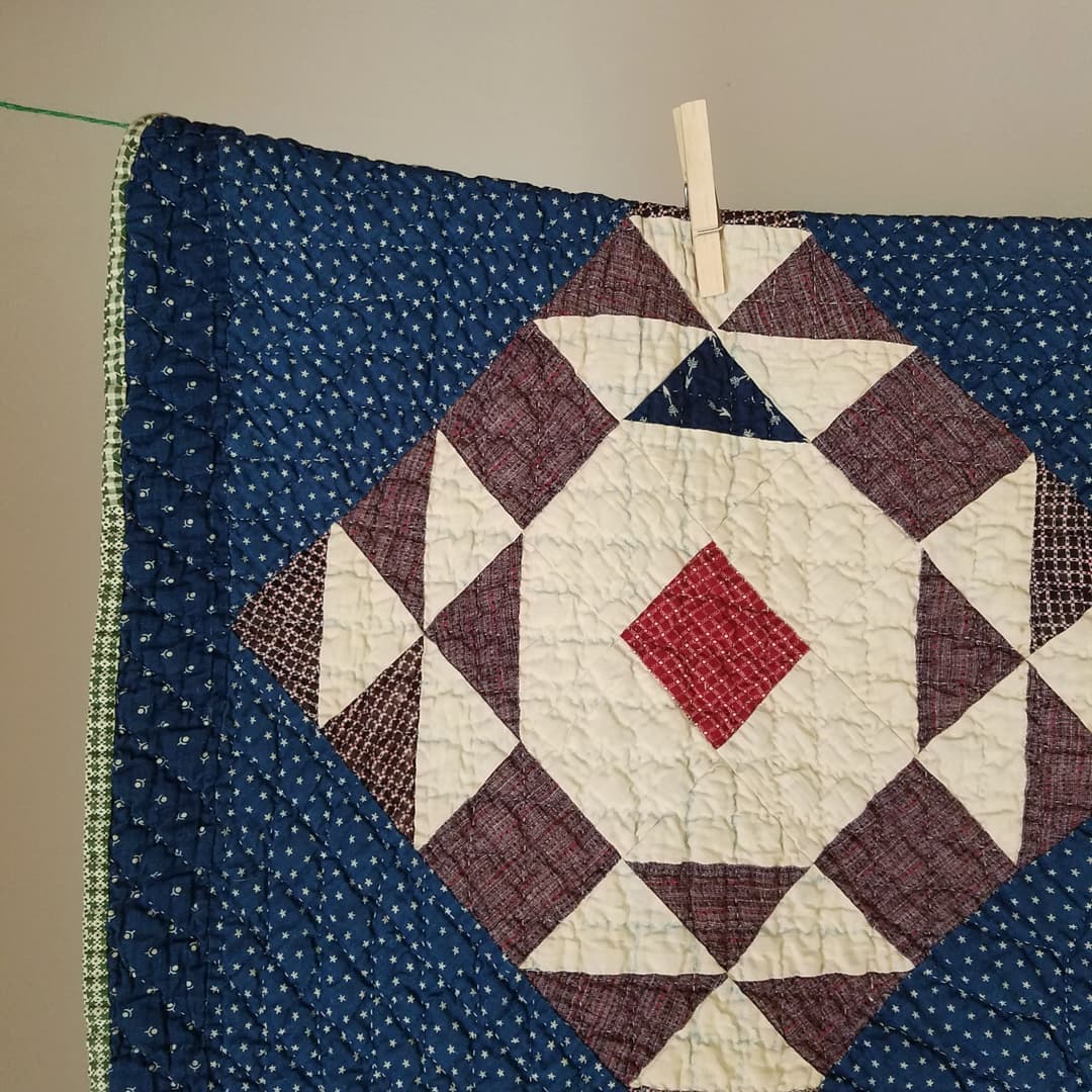 Indigo Crown of Thorns Quilt