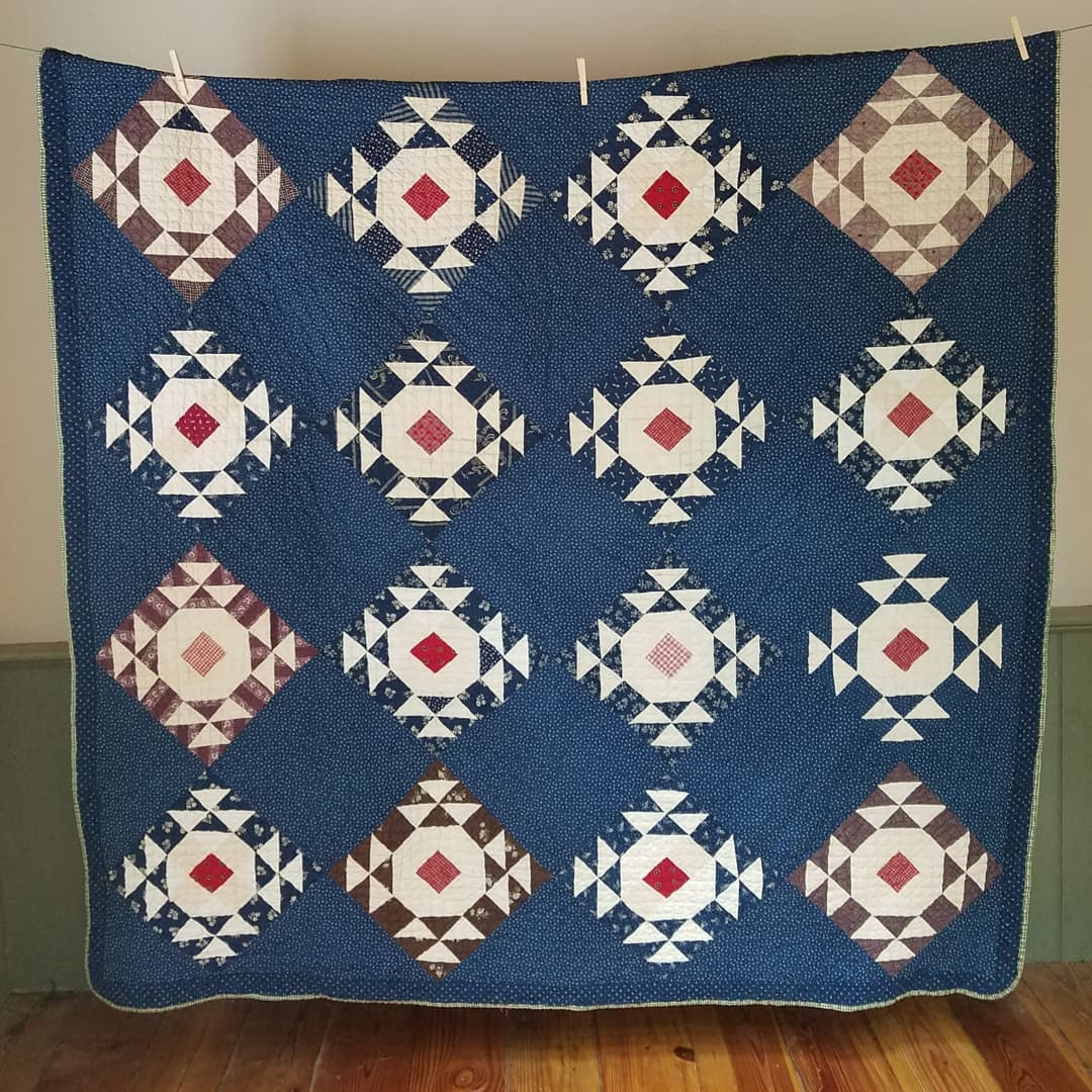 Indigo Crown of Thorns Quilt