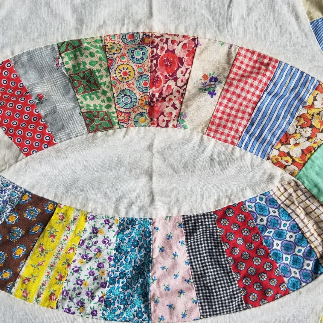 Double Wedding Ring Quilt Top