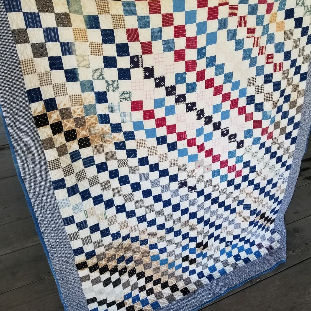Indigo Chain Quilt